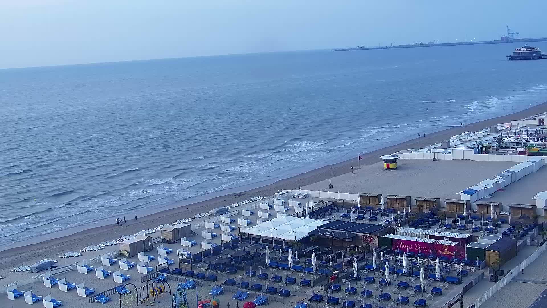 Blankenberge, Strand van Blankenberge Beach & Belgium Pier Live Cam - Bruges, West Flanders (Flandre-Occidentale), Flemish (Flamande), Belgium