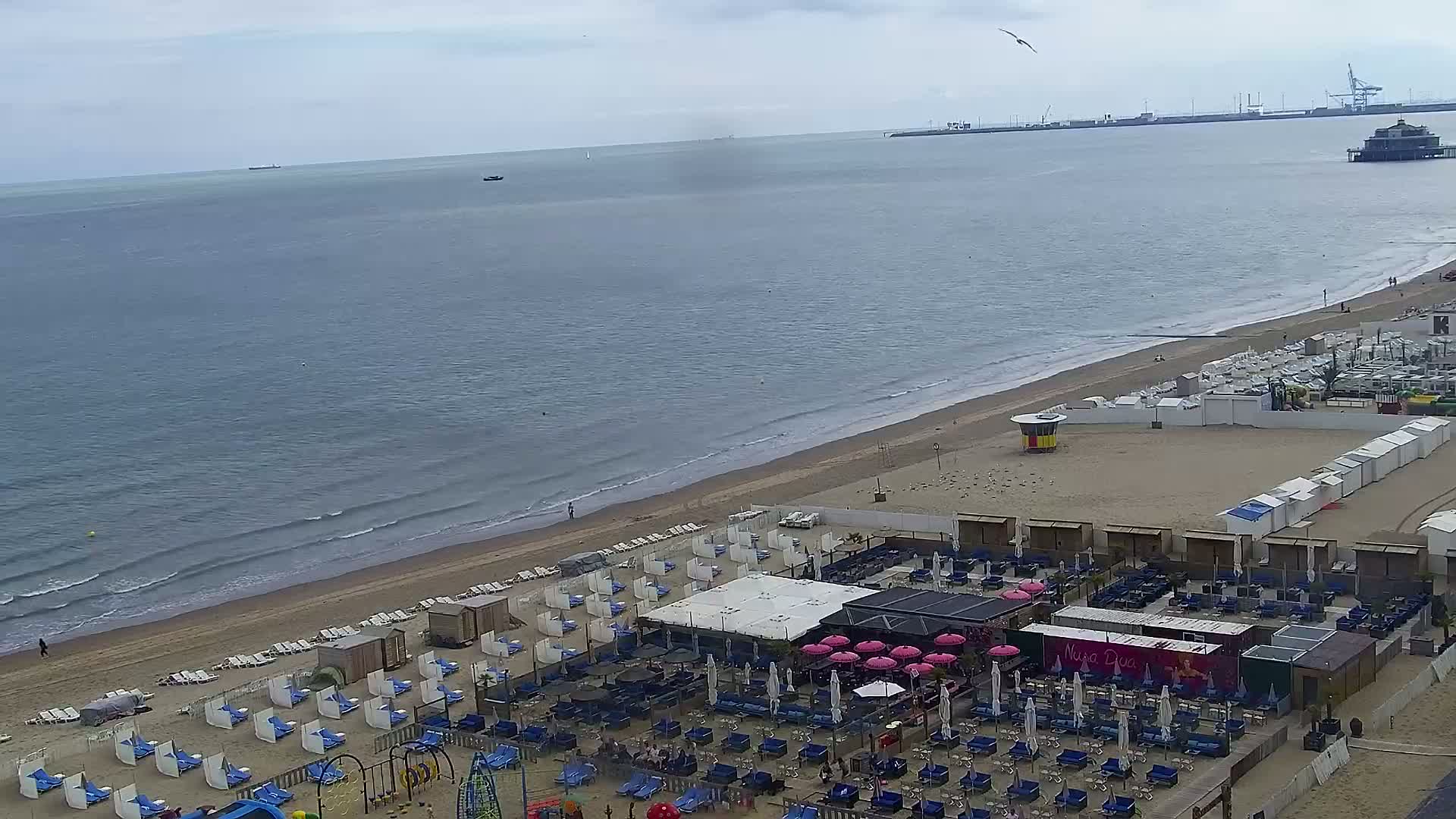 Blankenberge, Strand van Blankenberge Beach & Belgium Pier Live Cam - Bruges, West Flanders (Flandre-Occidentale), Flemish (Flamande), Belgium