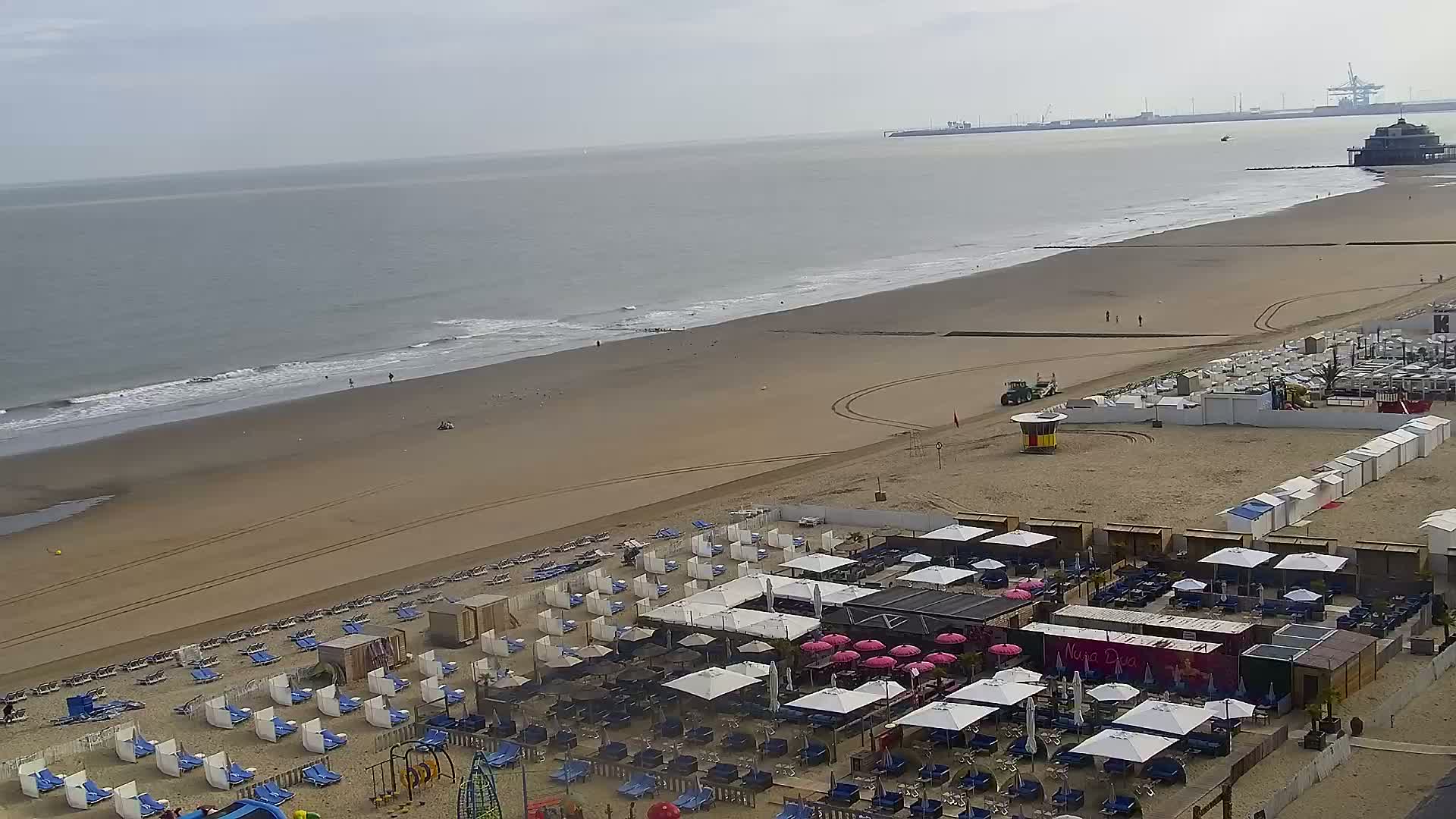Blankenberge, Strand van Blankenberge Beach & Belgium Pier Live Cam - Bruges, West Flanders (Flandre-Occidentale), Flemish (Flamande), Belgium