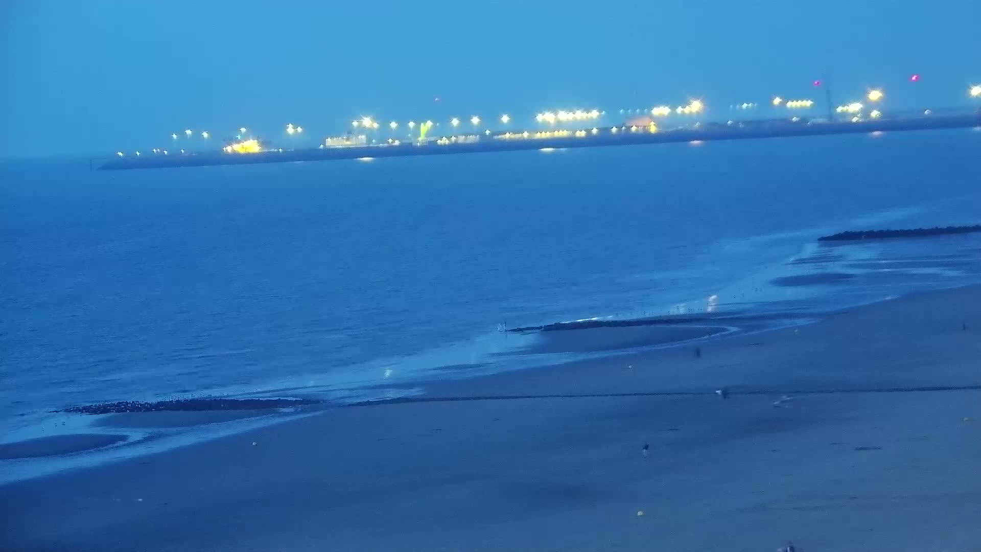 Blankenberge, Strand van Blankenberge Beach & Belgium Pier Live Cam - Bruges, West Flanders (Flandre-Occidentale), Flemish (Flamande), Belgium