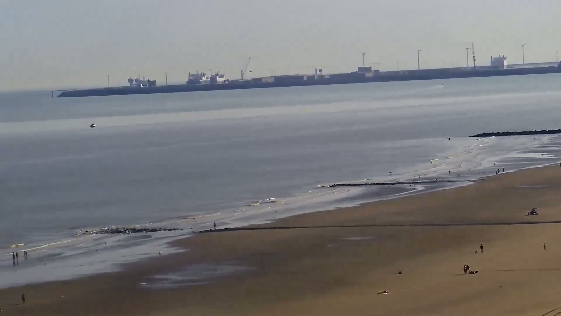 Blankenberge, Strand van Blankenberge Beach & Belgium Pier Live Cam - Bruges, West Flanders (Flandre-Occidentale), Flemish (Flamande), Belgium