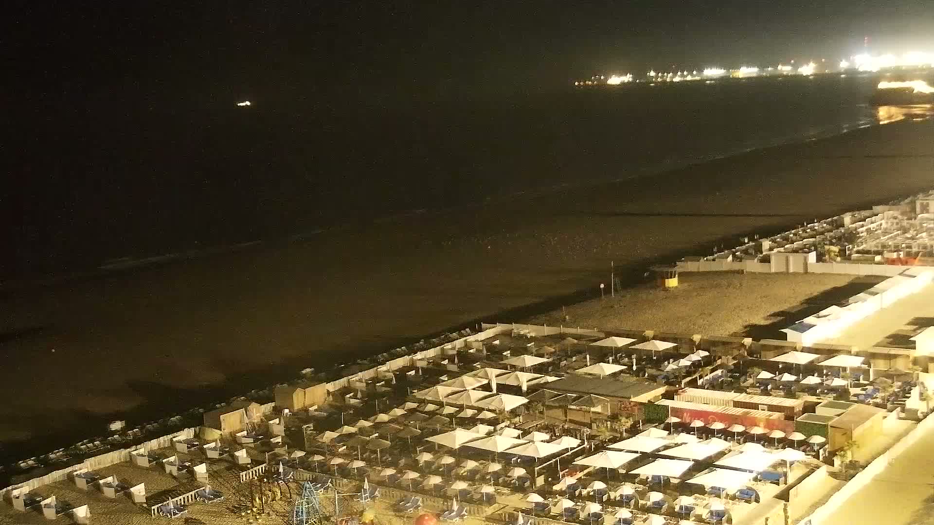 Blankenberge, Strand van Blankenberge Beach & Belgium Pier Live Cam - Bruges, West Flanders (Flandre-Occidentale), Flemish (Flamande), Belgium