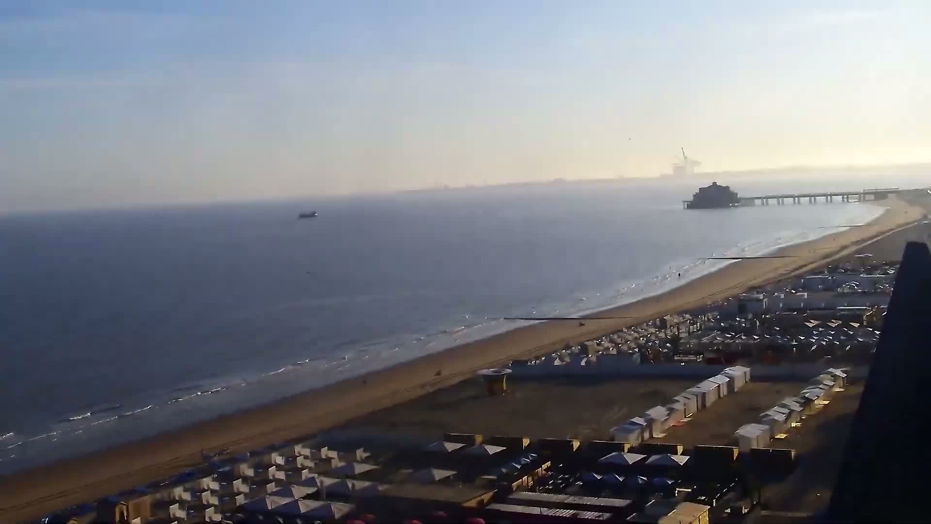 Blankenberge, Strand van Blankenberge Beach & Belgium Pier Live Cam - Bruges, West Flanders (Flandre-Occidentale), Flemish (Flamande), Belgium