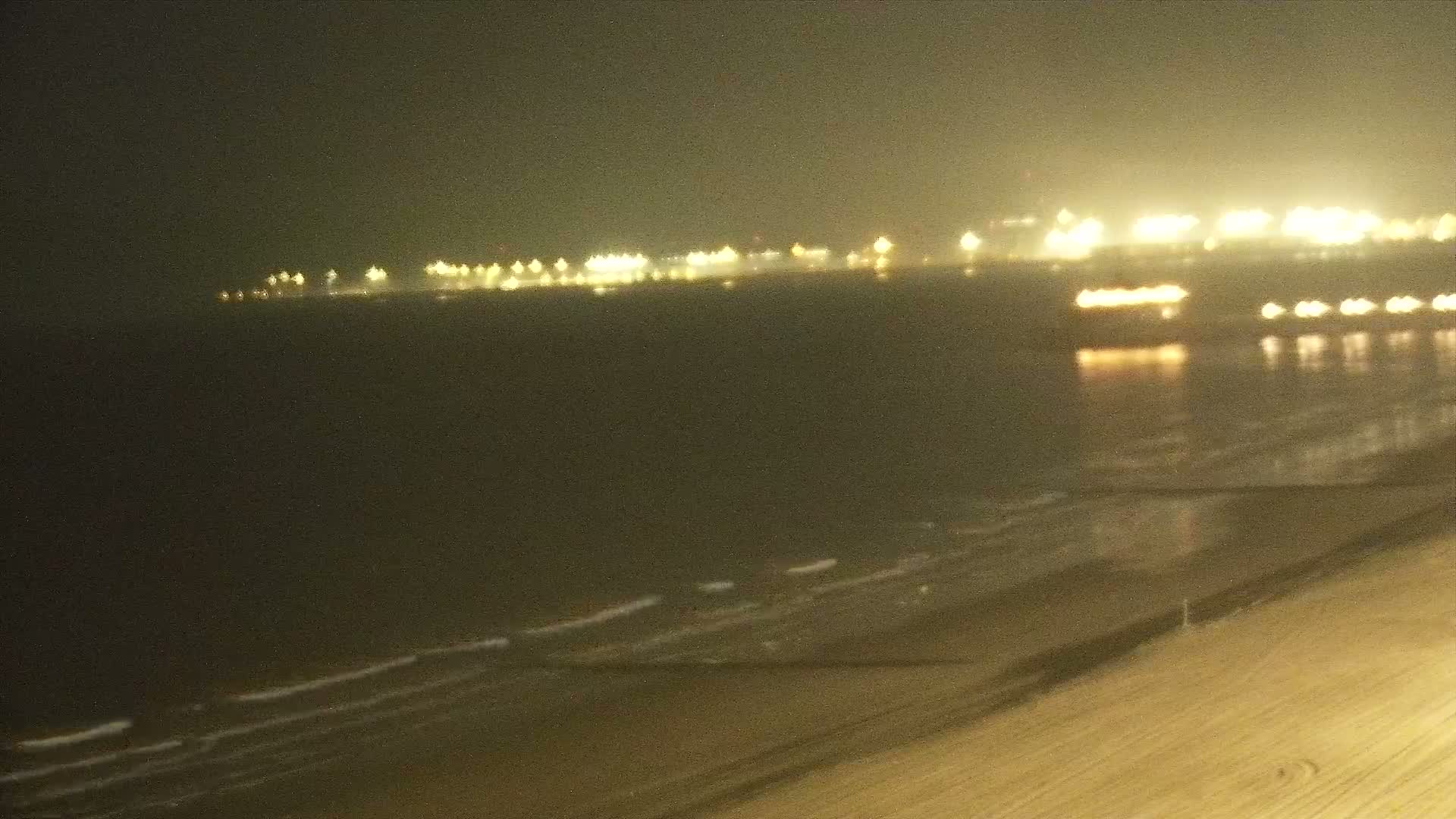 Blankenberge, Strand van Blankenberge Beach & Belgium Pier Live Cam - Bruges, West Flanders (Flandre-Occidentale), Flemish (Flamande), Belgium
