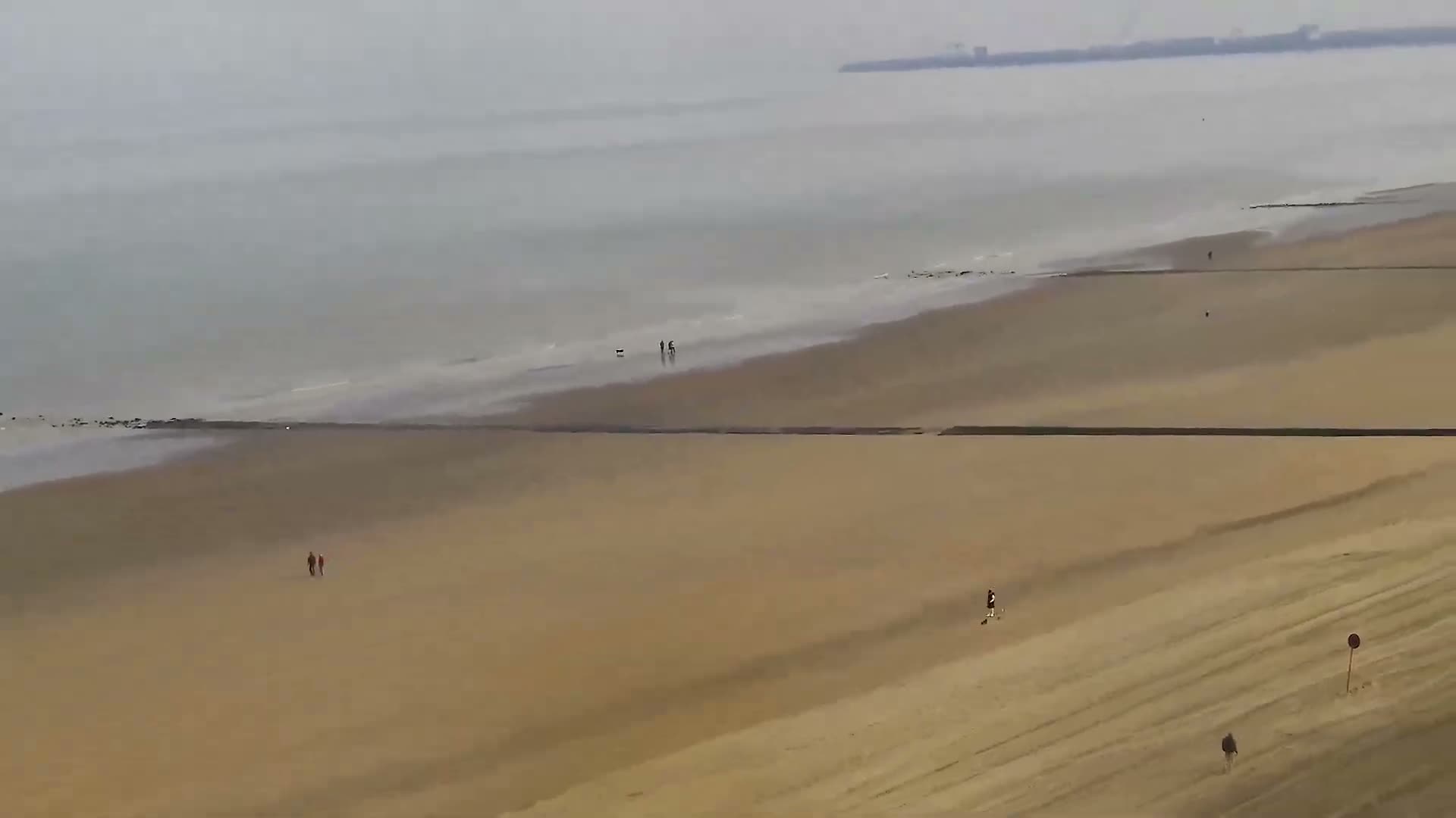 Blankenberge, Strand van Blankenberge Beach & Belgium Pier Live Cam - Bruges, West Flanders (Flandre-Occidentale), Flemish (Flamande), Belgium