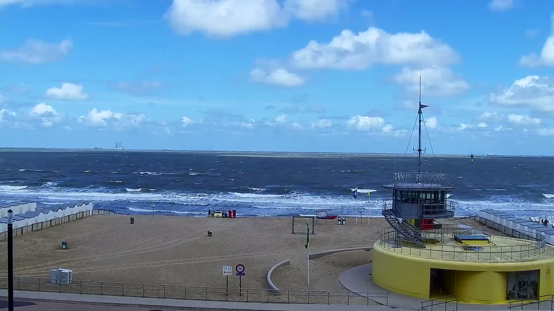 Knokke-Heist, Knokke Strand Beach Live Cam - Bruges, West Flanders (Flandre-Occidentale), Flemish (Flamande), Belgium