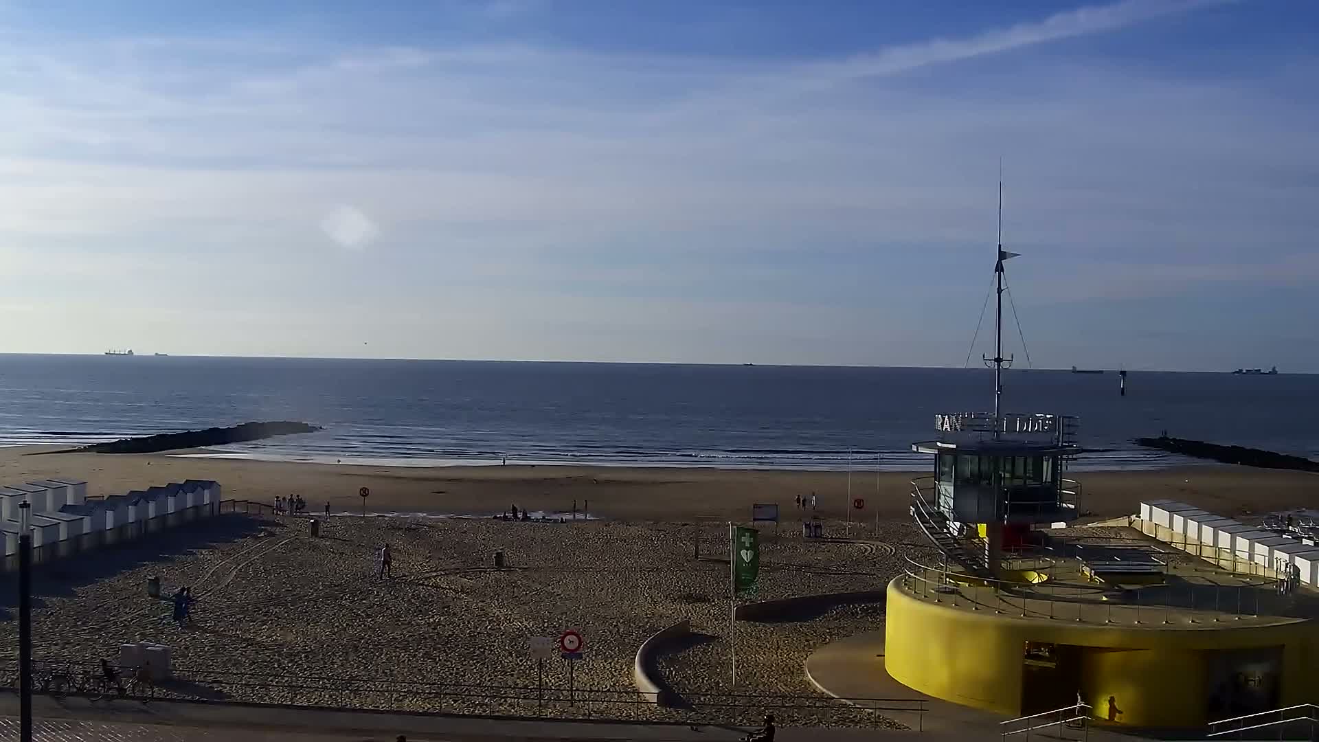 Knokke-Heist, Knokke Strand Beach Live Cam - Bruges, West Flanders (Flandre-Occidentale), Flemish (Flamande), Belgium