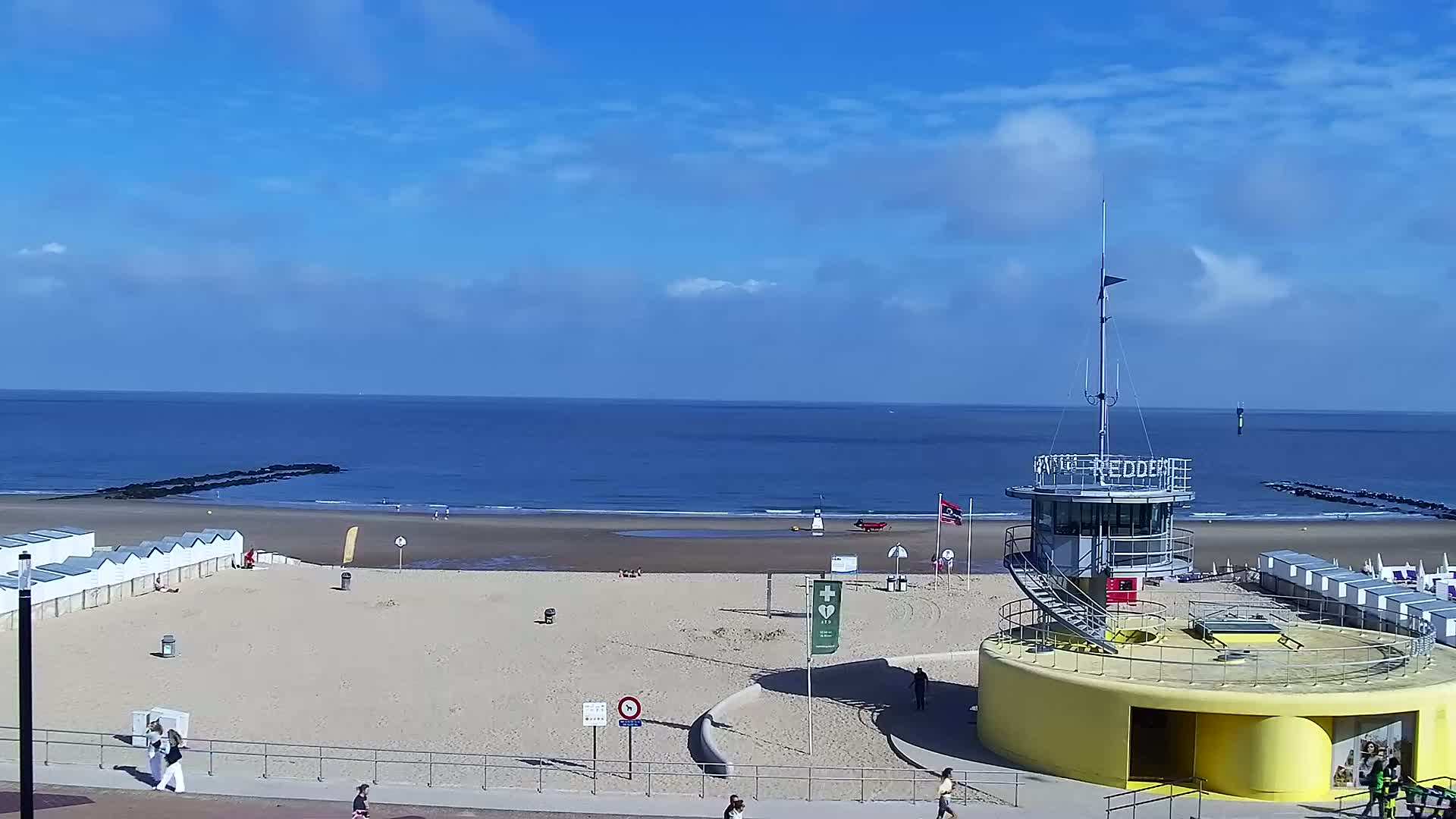 Knokke-Heist, Knokke Strand Beach Live Cam - Bruges, West Flanders (Flandre-Occidentale), Flemish (Flamande), Belgium