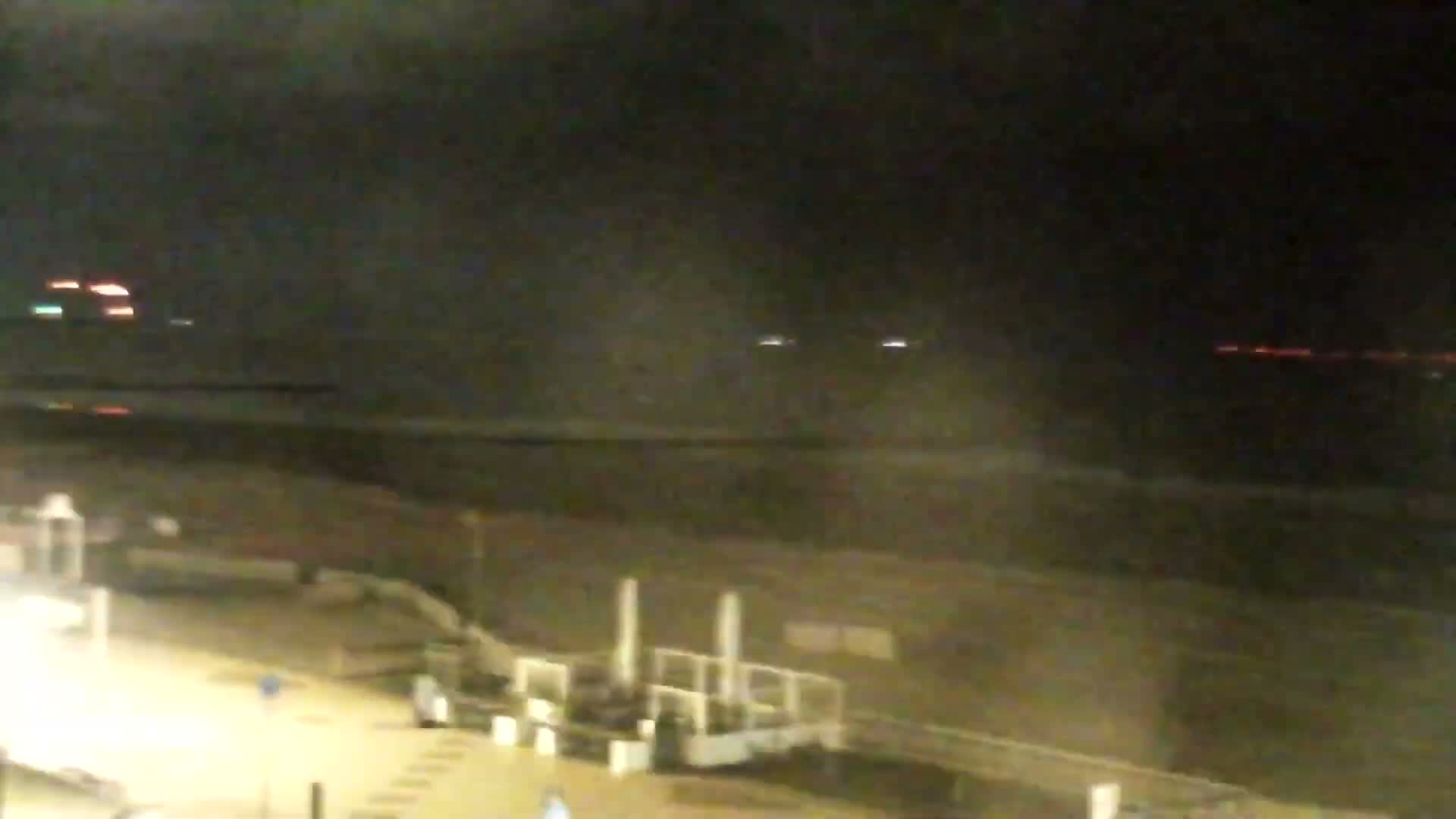 Knokke-Heist, Knokke Strand Beach Live Cam - Bruges, West Flanders (Flandre-Occidentale), Flemish (Flamande), Belgium