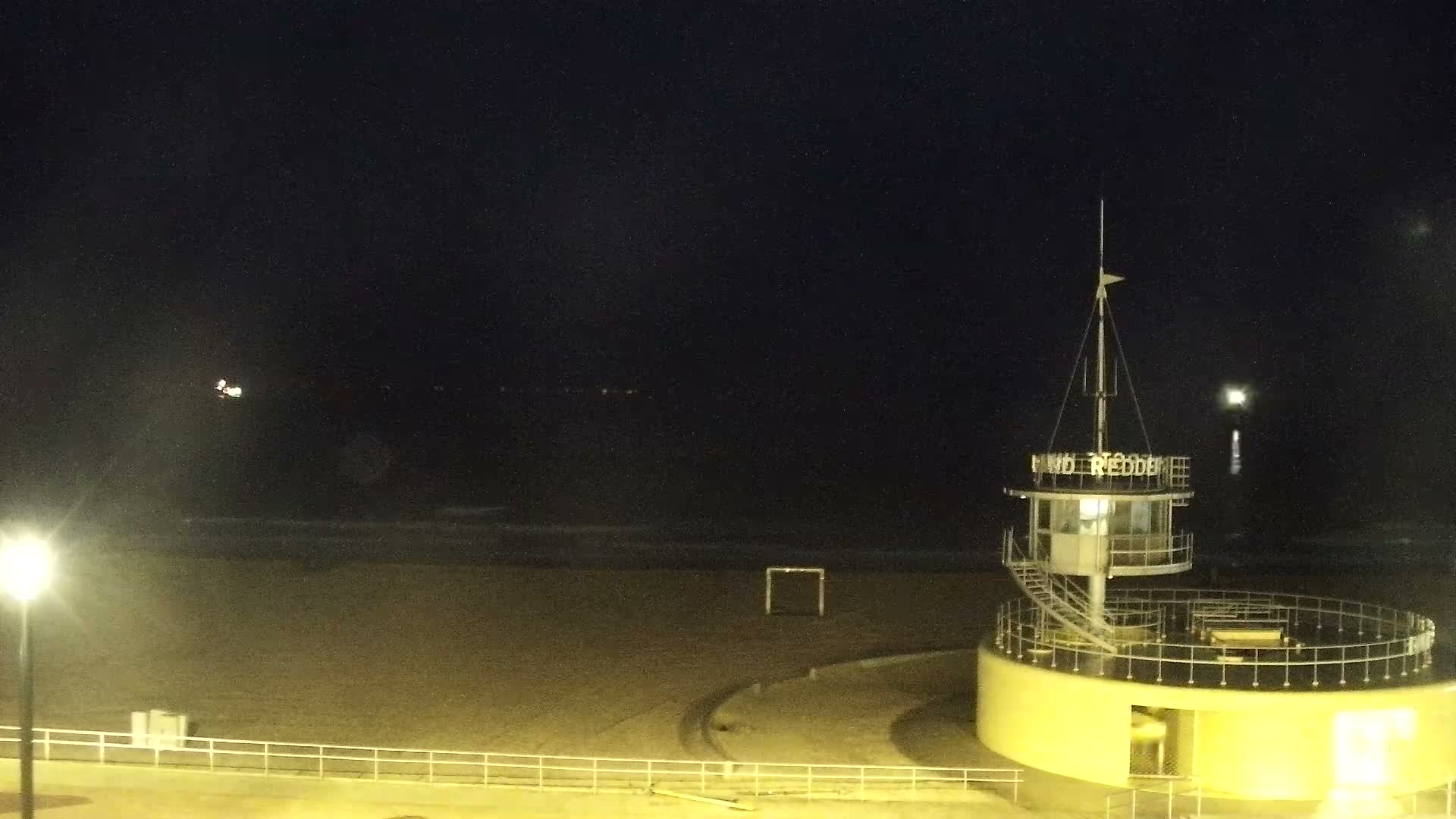 Knokke-Heist, Knokke Strand Beach Live Cam - Bruges, West Flanders (Flandre-Occidentale), Flemish (Flamande), Belgium