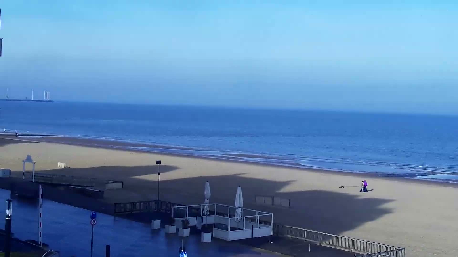 Knokke-Heist, Knokke Strand Beach Live Cam - Bruges, West Flanders (Flandre-Occidentale), Flemish (Flamande), Belgium