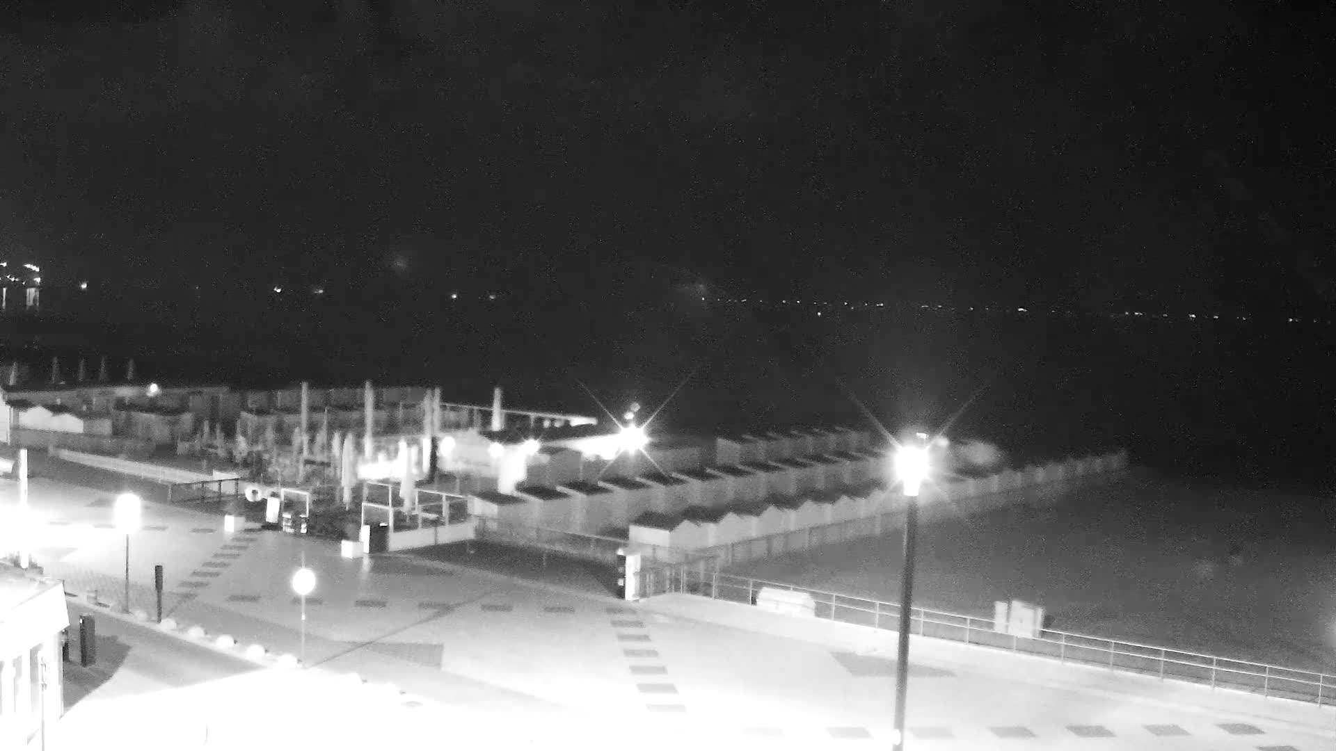 Knokke-Heist, Knokke Strand Beach Live Cam - Bruges, West Flanders (Flandre-Occidentale), Flemish (Flamande), Belgium