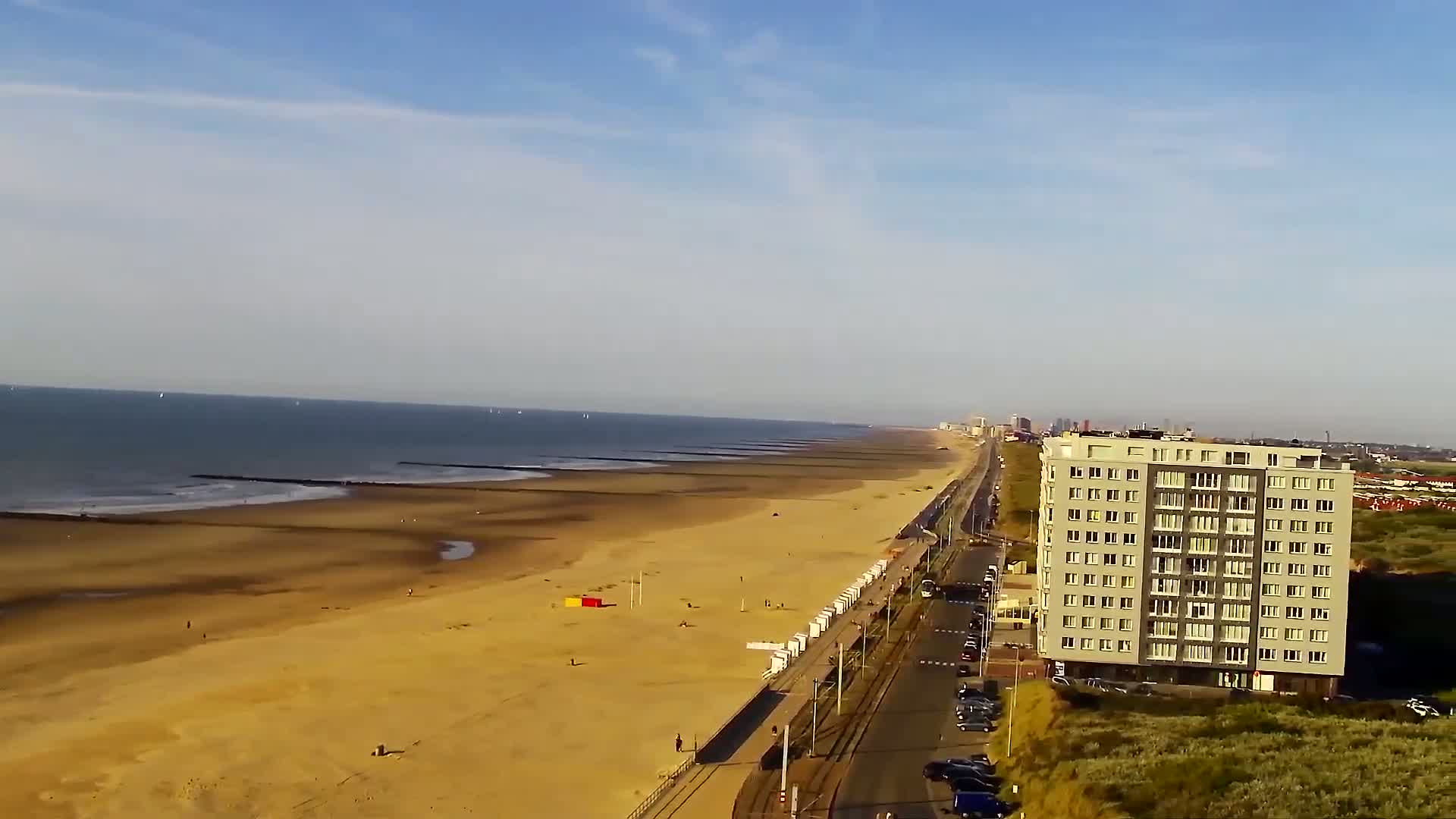 Middelkerke Comune & Middelkerke Strand Beach Skyline Live Cam  - Ostend(Ostende), West Flanders (Flandre-Occidentale), Flemish (Flamande), Belgium