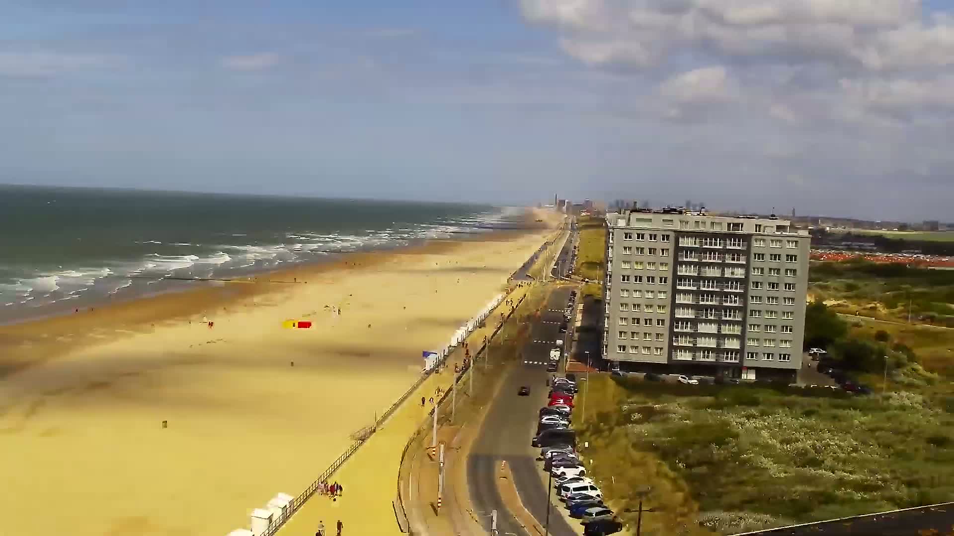Middelkerke Comune & Middelkerke Strand Beach Skyline Live Cam  - Ostend(Ostende), West Flanders (Flandre-Occidentale), Flemish (Flamande), Belgium