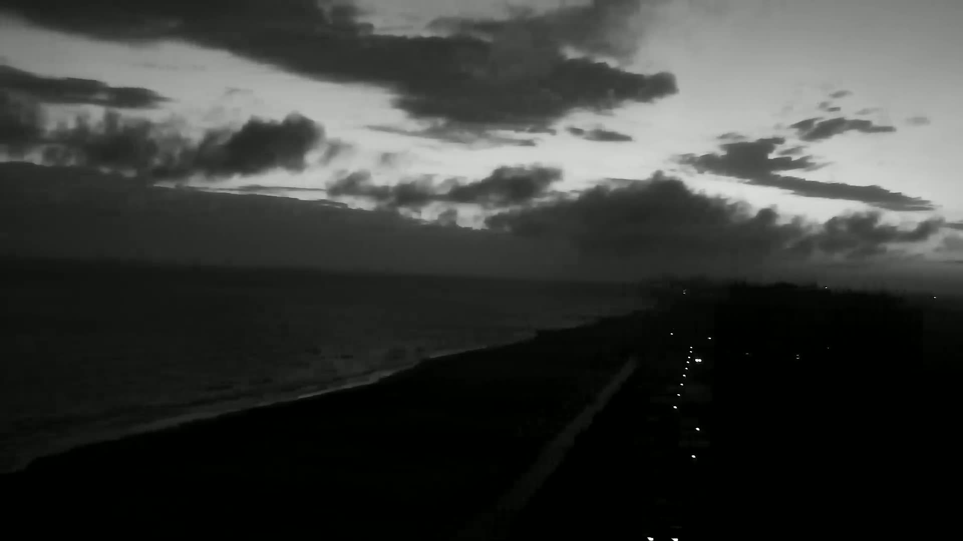 Middelkerke Comune & Middelkerke Strand Beach Skyline Live Cam  - Ostend(Ostende), West Flanders (Flandre-Occidentale), Flemish (Flamande), Belgium