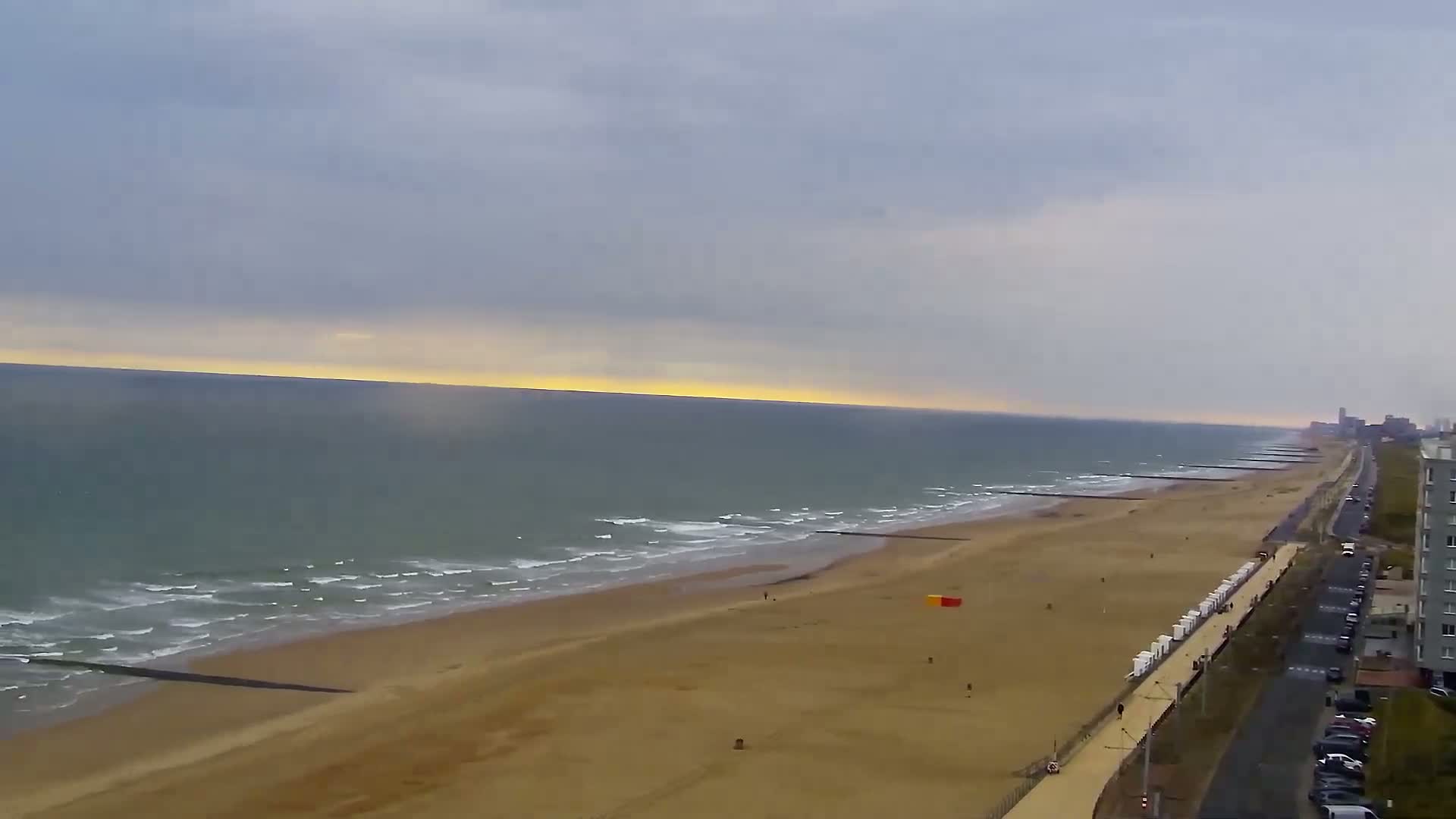 Middelkerke Comune & Middelkerke Strand Beach Skyline Live Cam  - Ostend(Ostende), West Flanders (Flandre-Occidentale), Flemish (Flamande), Belgium