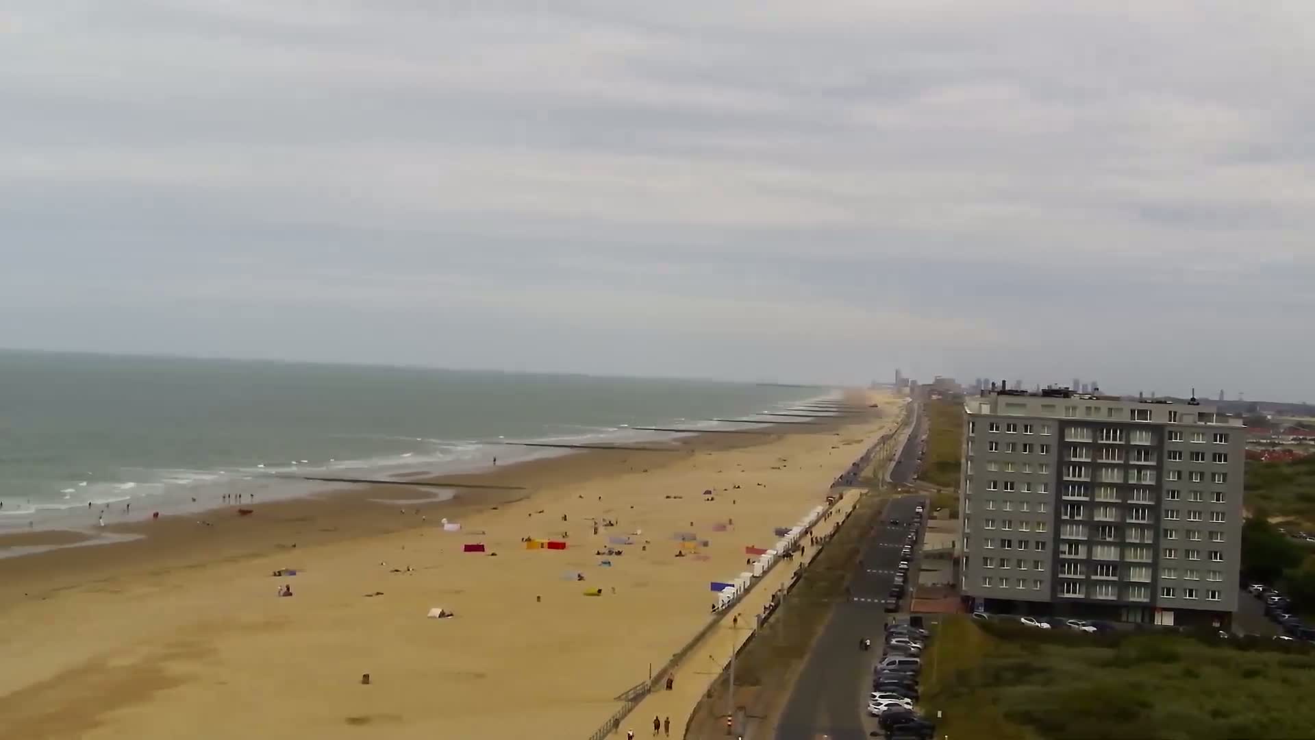 Middelkerke Comune & Middelkerke Strand Beach Skyline Live Cam  - Ostend(Ostende), West Flanders (Flandre-Occidentale), Flemish (Flamande), Belgium