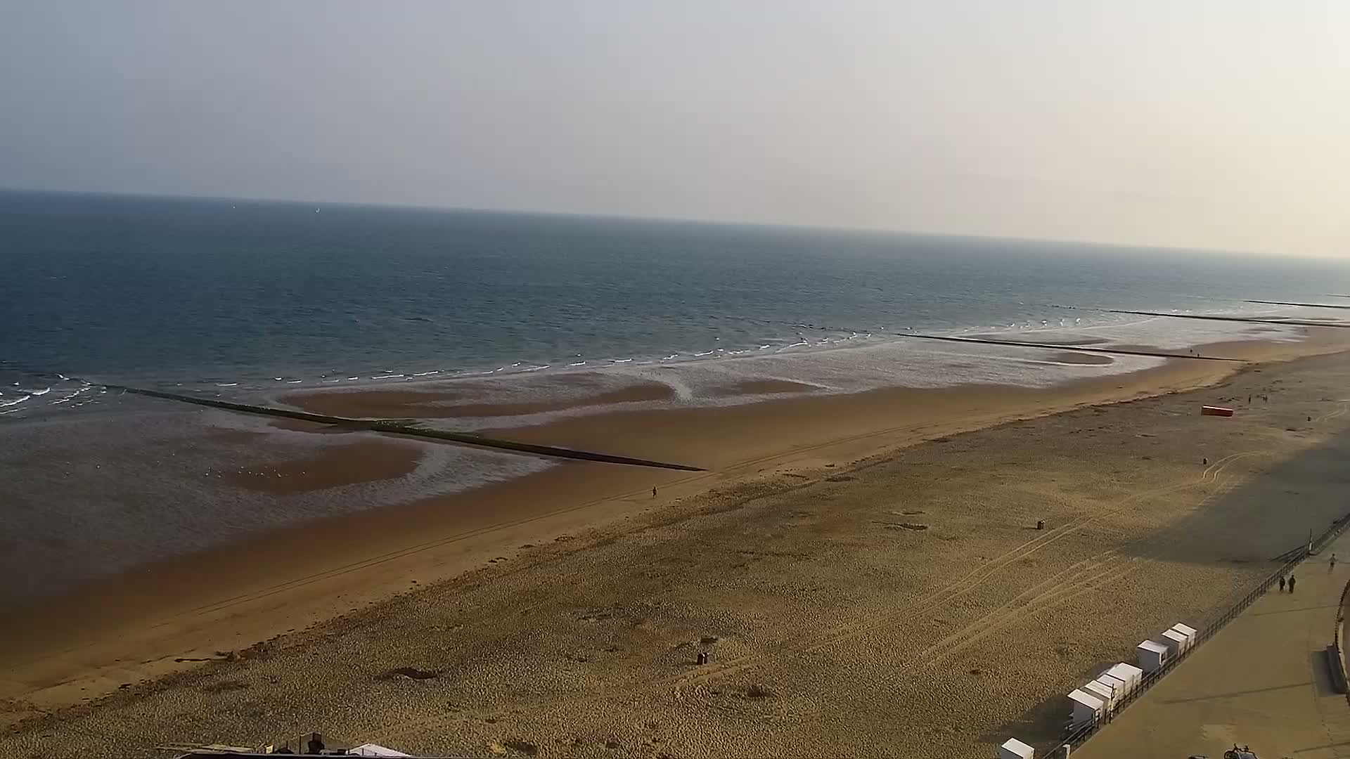 Middelkerke Comune & Middelkerke Strand Beach Skyline Live Cam  - Ostend(Ostende), West Flanders (Flandre-Occidentale), Flemish (Flamande), Belgium
