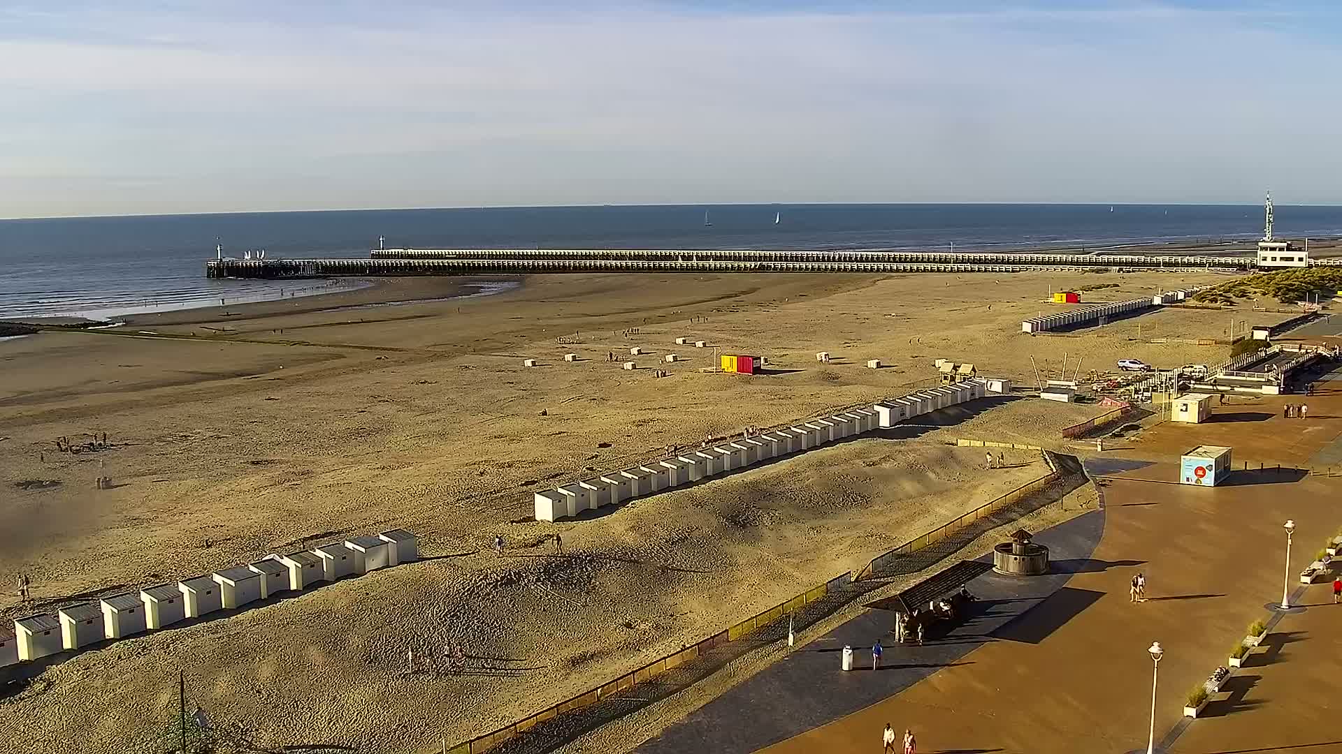 Nieuwpoort Comune & Plage Skyline Live Cam - Veurne (Furnes), West Flanders (Flandre-Occidentale), Flemish (Flamande), Belgium
