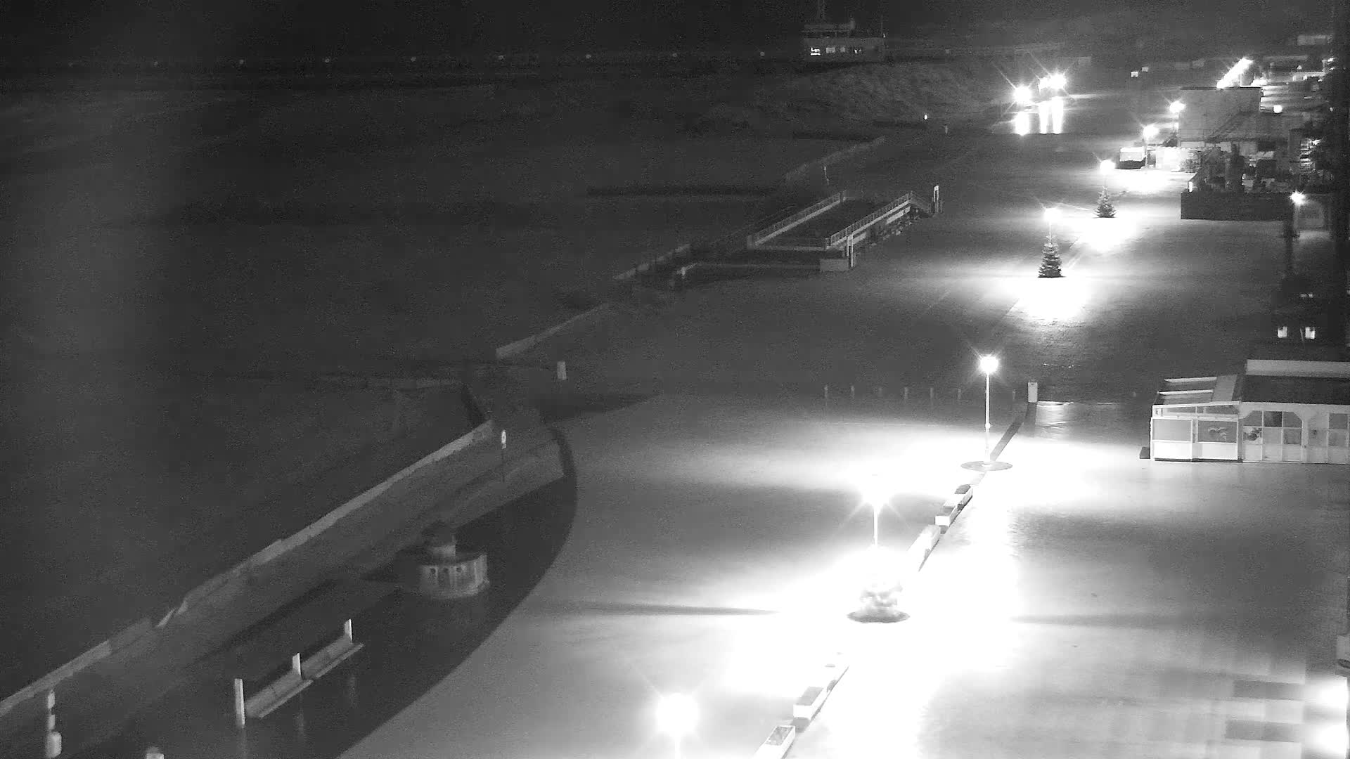 Nieuwpoort Comune & Plage Skyline Live Cam - Veurne (Furnes), West Flanders (Flandre-Occidentale), Flemish (Flamande), Belgium