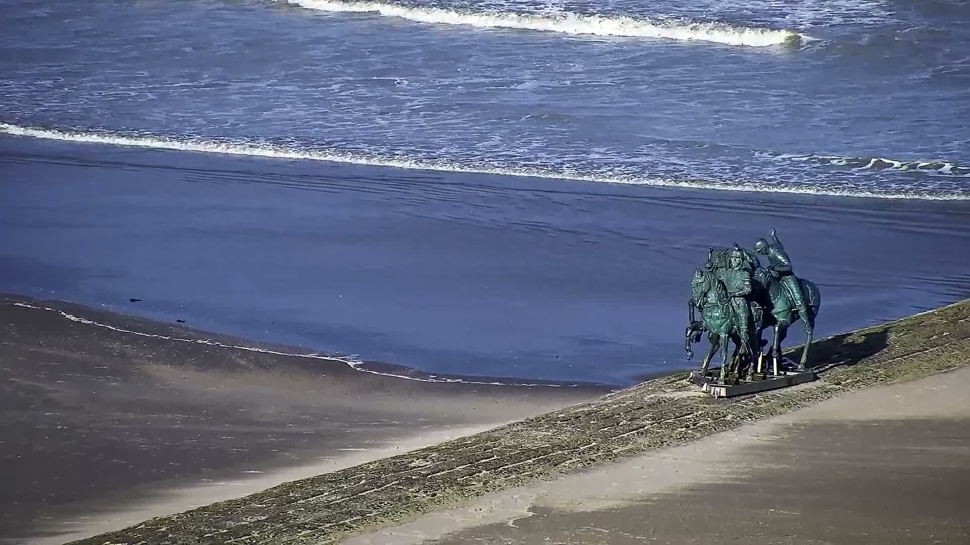 Nieuwpoort Comune & Plage Skyline Live Cam - Veurne (Furnes), West Flanders (Flandre-Occidentale), Flemish (Flamande), Belgium