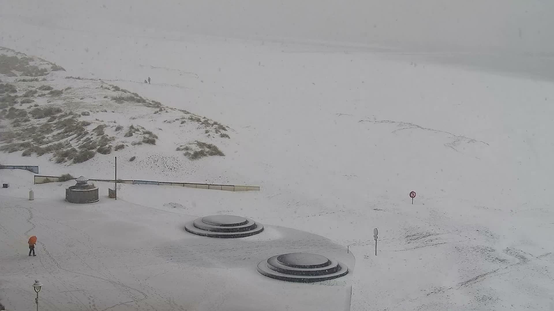 Nieuwpoort Comune & Plage Skyline Live Cam - Veurne (Furnes), West Flanders (Flandre-Occidentale), Flemish (Flamande), Belgium