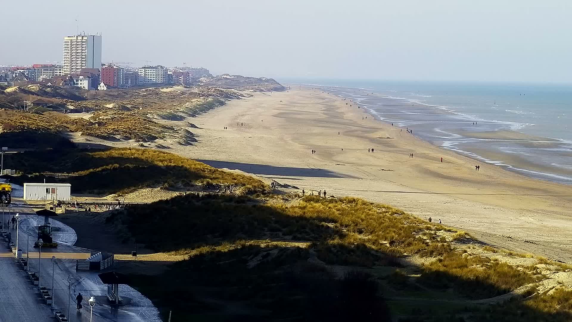 Nieuwpoort Comune & Plage Skyline Live Cam - Veurne (Furnes), West Flanders (Flandre-Occidentale), Flemish (Flamande), Belgium