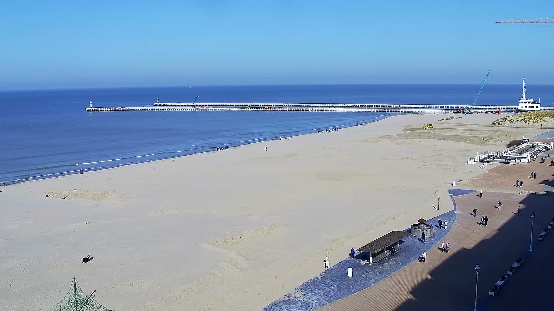 Nieuwpoort Comune & Plage Skyline Live Cam - Veurne (Furnes), West Flanders (Flandre-Occidentale), Flemish (Flamande), Belgium