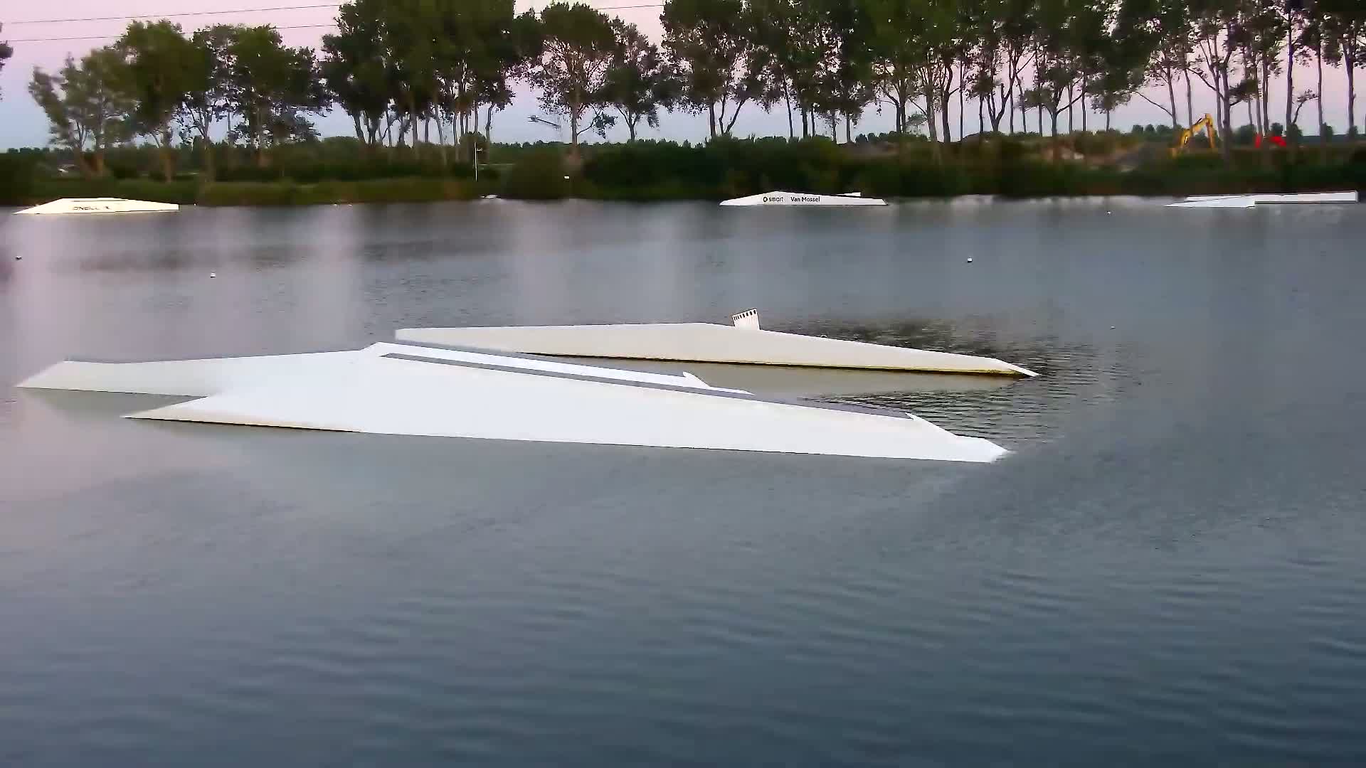 Knokke-Heist, Put van de Cloedet Sport Lake (De Cloedet Pond) Live Cam - Bruges, West Flanders (Flandre-Occidentale), Flemish (Flamande), Belgium