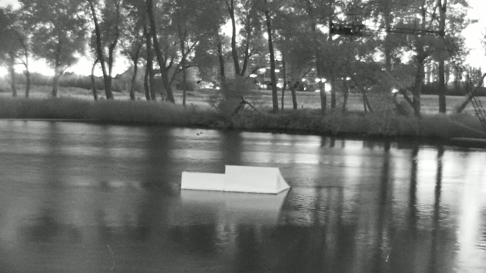 Knokke-Heist, Put van de Cloedet Sport Lake (De Cloedet Pond) Live Cam - Bruges, West Flanders (Flandre-Occidentale), Flemish (Flamande), Belgium