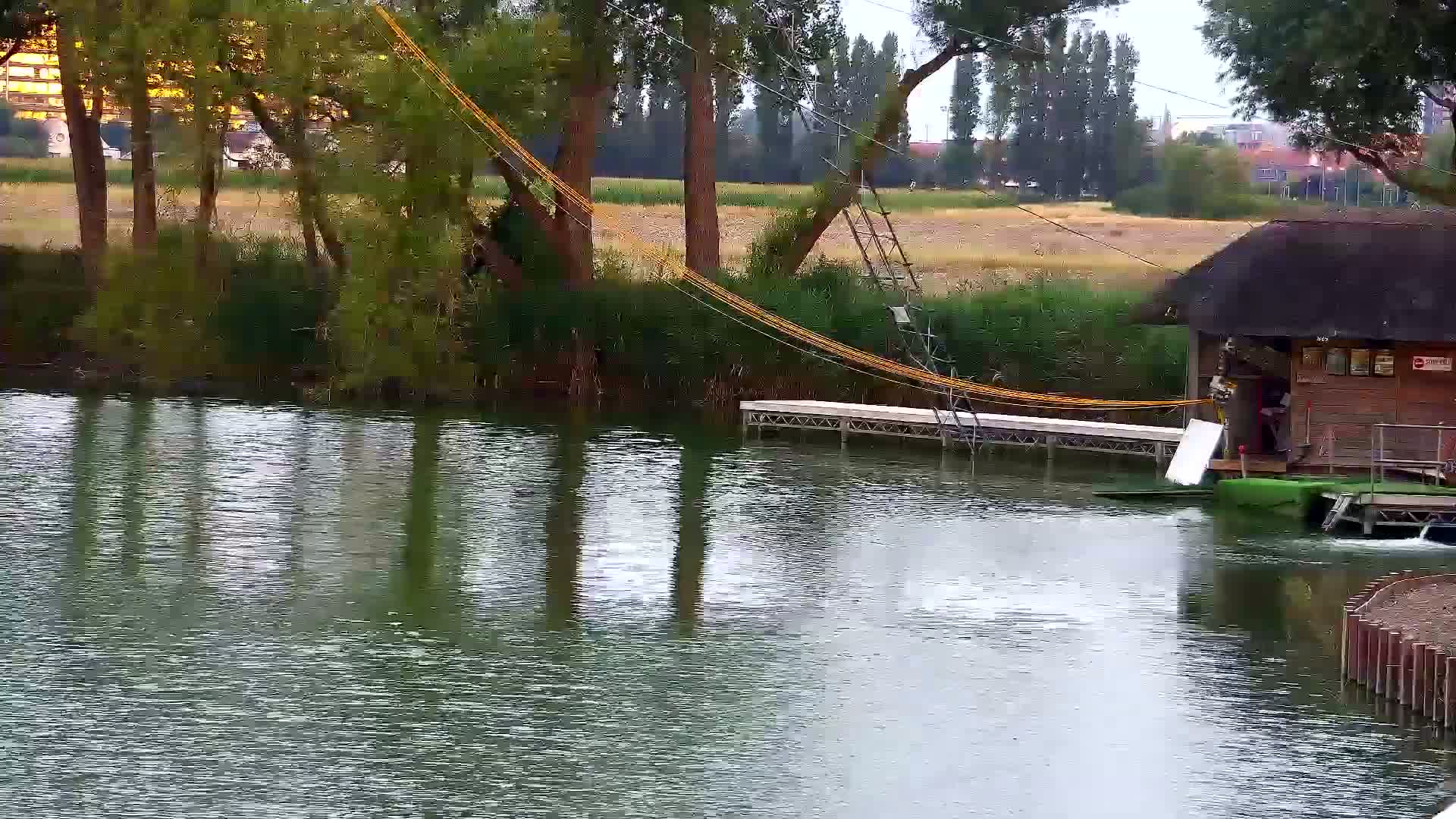 Knokke-Heist, Put van de Cloedet Sport Lake (De Cloedet Pond) Live Cam - Bruges, West Flanders (Flandre-Occidentale), Flemish (Flamande), Belgium