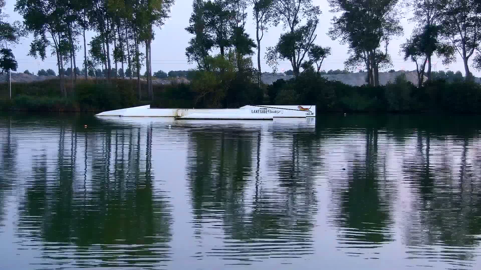 Knokke-Heist, Put van de Cloedet Sport Lake (De Cloedet Pond) Live Cam - Bruges, West Flanders (Flandre-Occidentale), Flemish (Flamande), Belgium