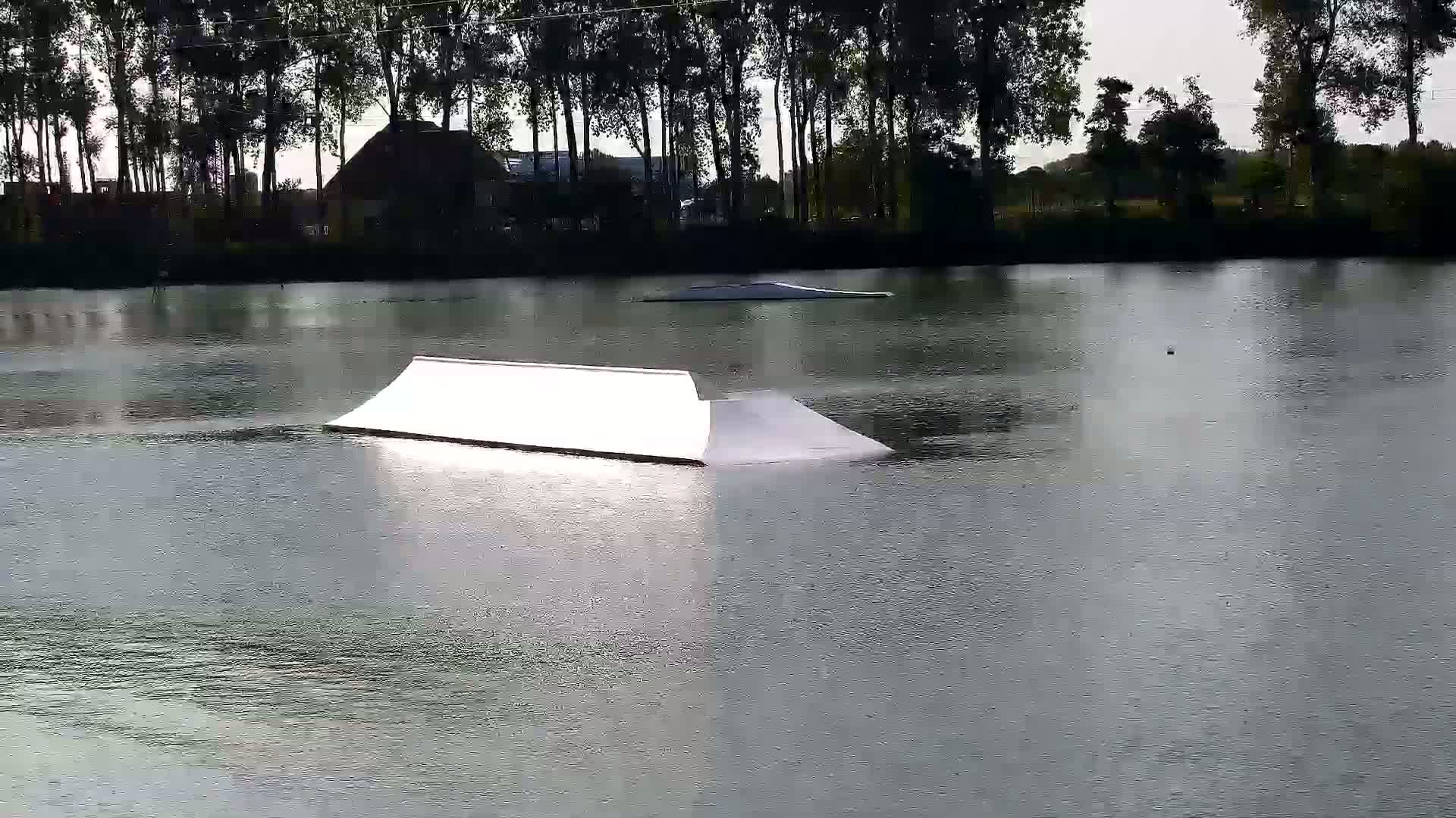 Knokke-Heist, Put van de Cloedet Sport Lake (De Cloedet Pond) Live Cam - Bruges, West Flanders (Flandre-Occidentale), Flemish (Flamande), Belgium