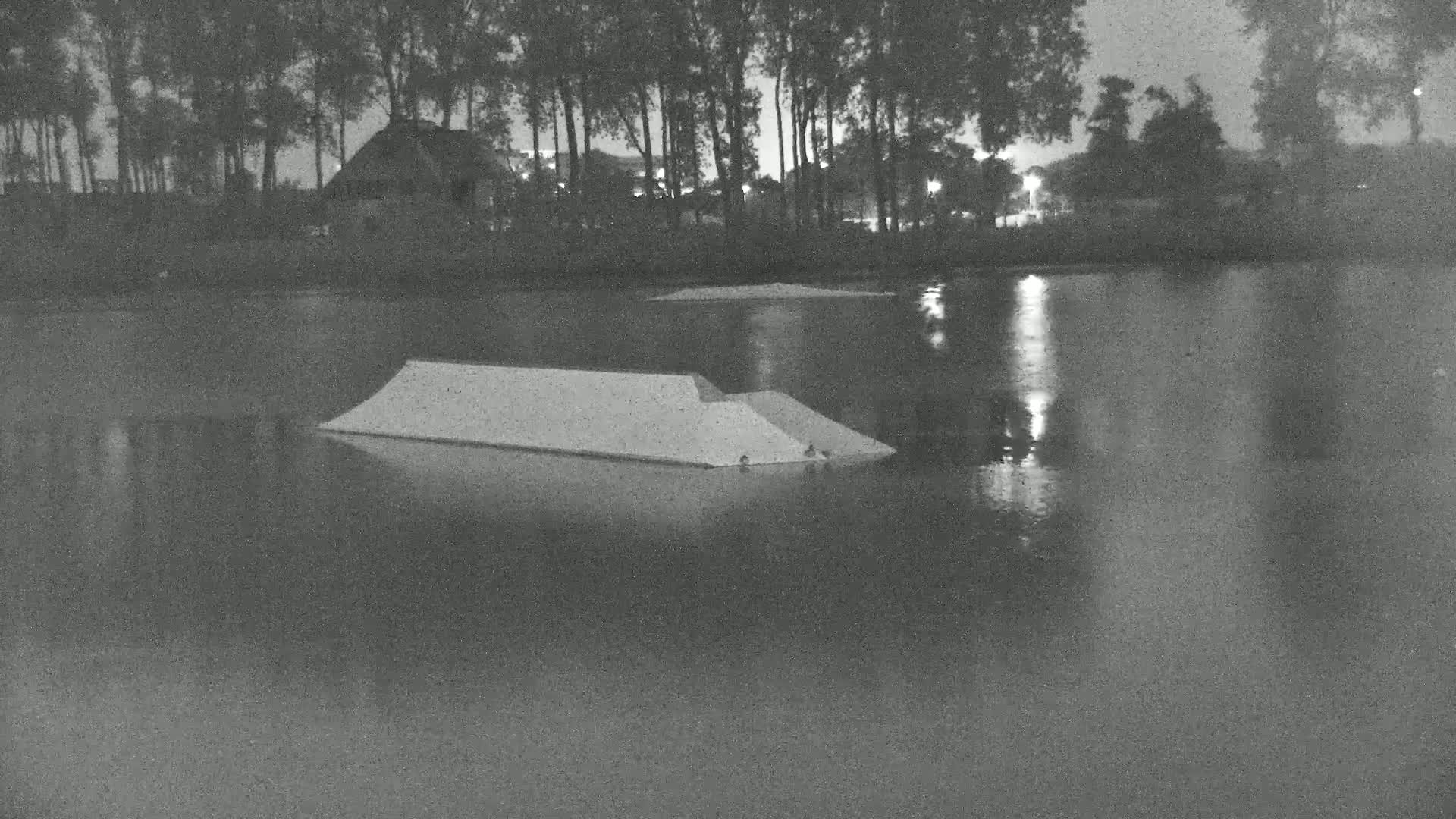 Knokke-Heist, Put van de Cloedet Sport Lake (De Cloedet Pond) Live Cam - Bruges, West Flanders (Flandre-Occidentale), Flemish (Flamande), Belgium