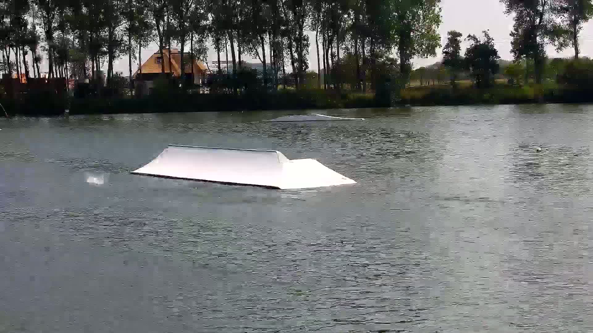 Knokke-Heist, Put van de Cloedet Sport Lake (De Cloedet Pond) Live Cam - Bruges, West Flanders (Flandre-Occidentale), Flemish (Flamande), Belgium