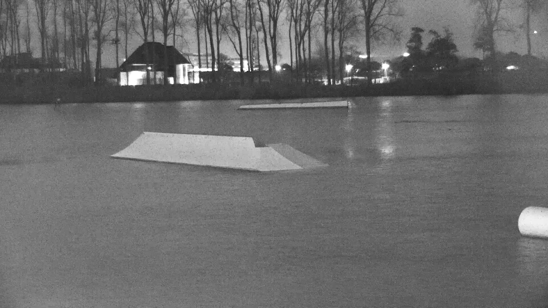 Knokke-Heist, Put van de Cloedet Sport Lake (De Cloedet Pond) Live Cam - Bruges, West Flanders (Flandre-Occidentale), Flemish (Flamande), Belgium