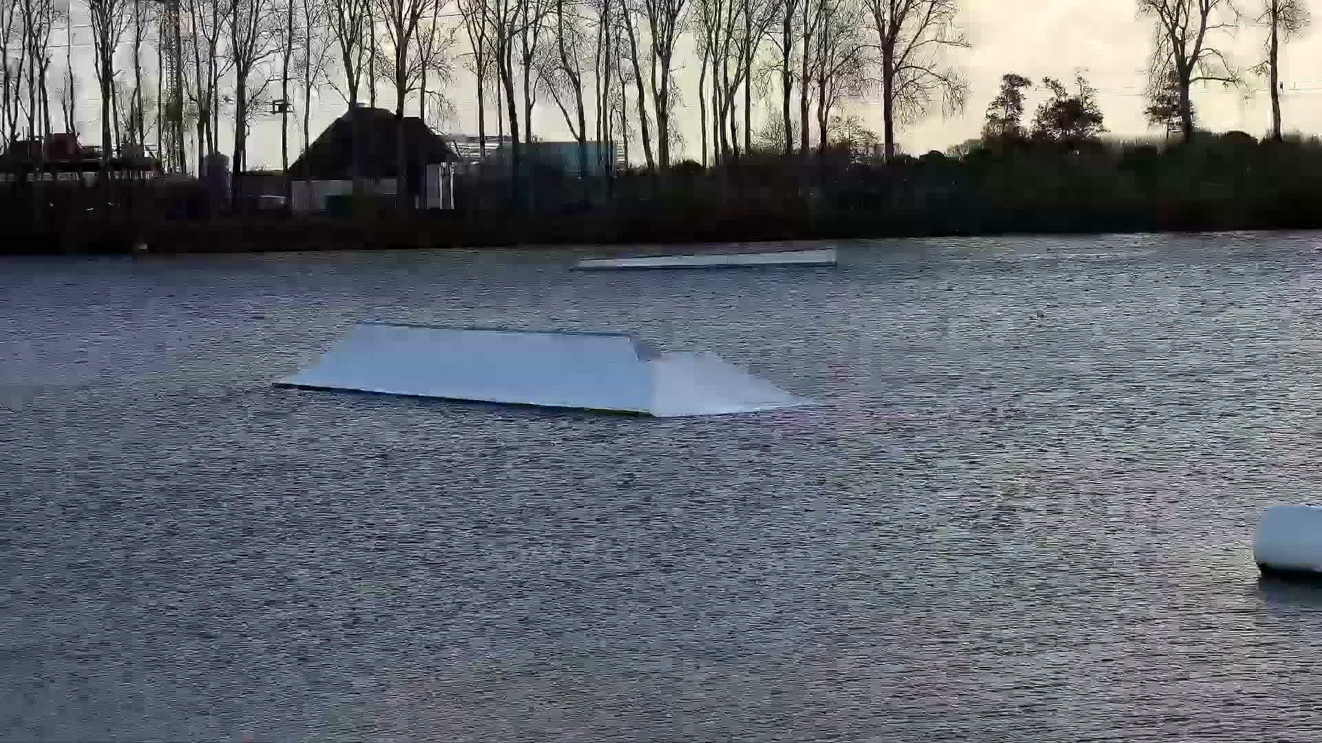 Knokke-Heist, Put van de Cloedet Sport Lake (De Cloedet Pond) Live Cam - Bruges, West Flanders (Flandre-Occidentale), Flemish (Flamande), Belgium