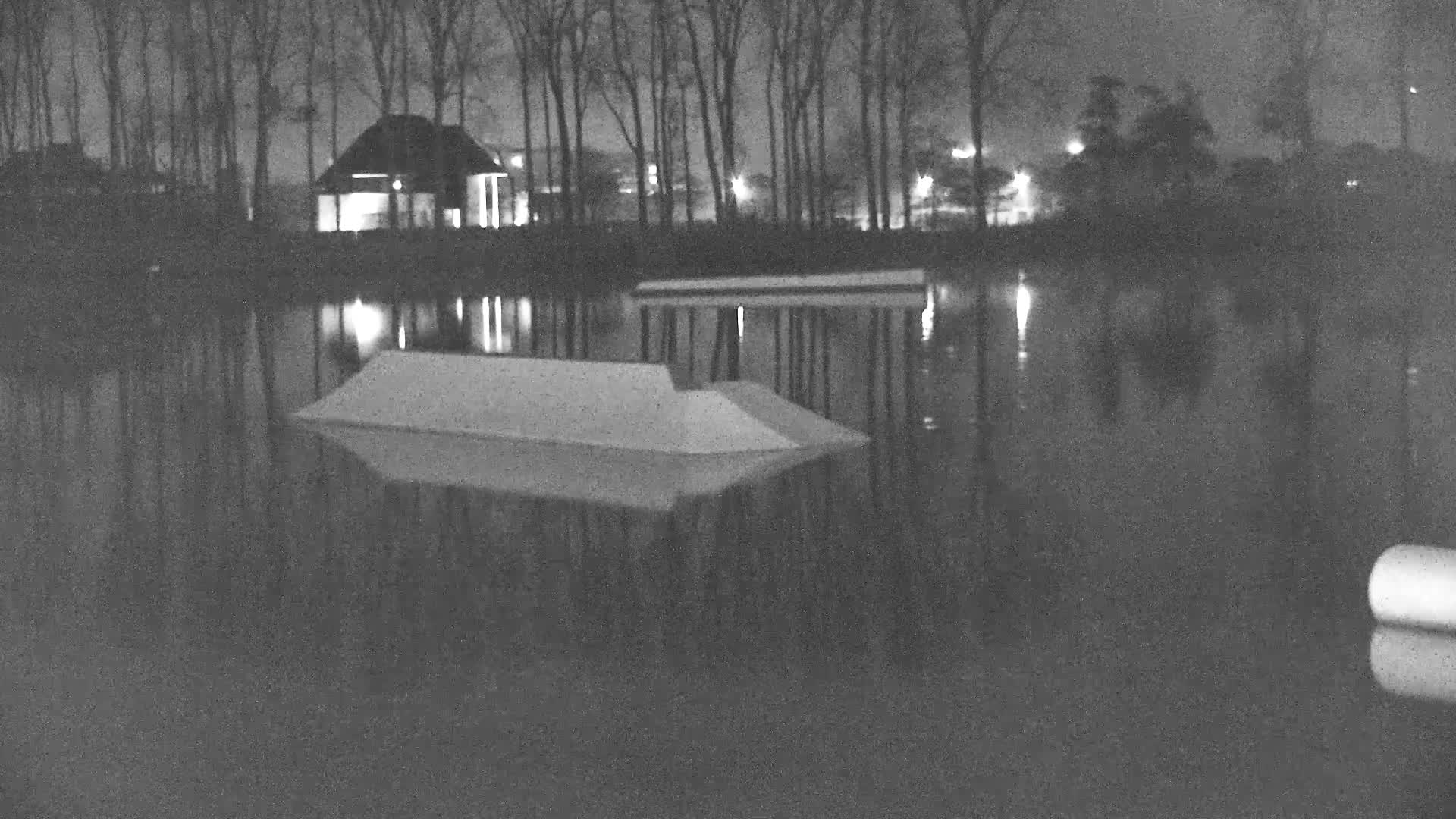 Knokke-Heist, Put van de Cloedet Sport Lake (De Cloedet Pond) Live Cam - Bruges, West Flanders (Flandre-Occidentale), Flemish (Flamande), Belgium