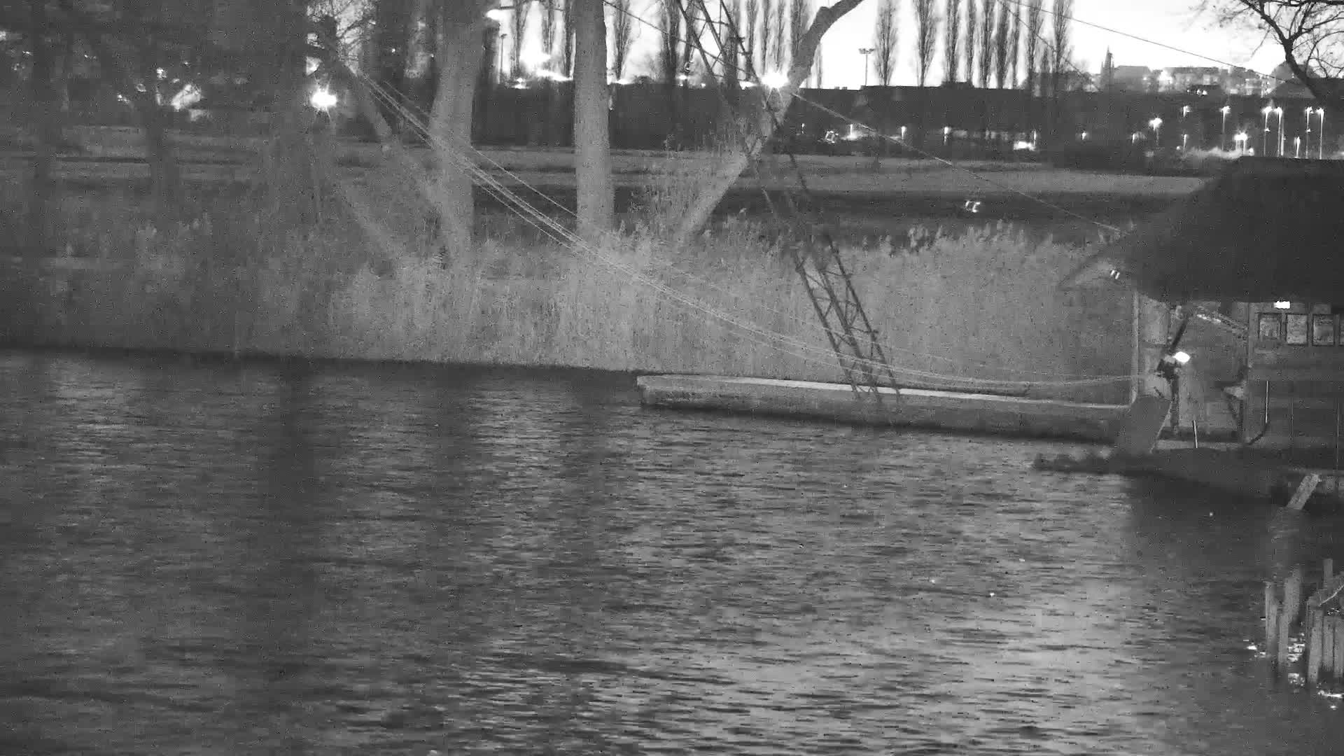 Knokke-Heist, Put van de Cloedet Sport Lake (De Cloedet Pond) Live Cam - Bruges, West Flanders (Flandre-Occidentale), Flemish (Flamande), Belgium