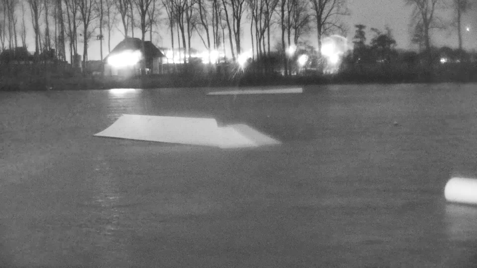 Knokke-Heist, Put van de Cloedet Sport Lake (De Cloedet Pond) Live Cam - Bruges, West Flanders (Flandre-Occidentale), Flemish (Flamande), Belgium