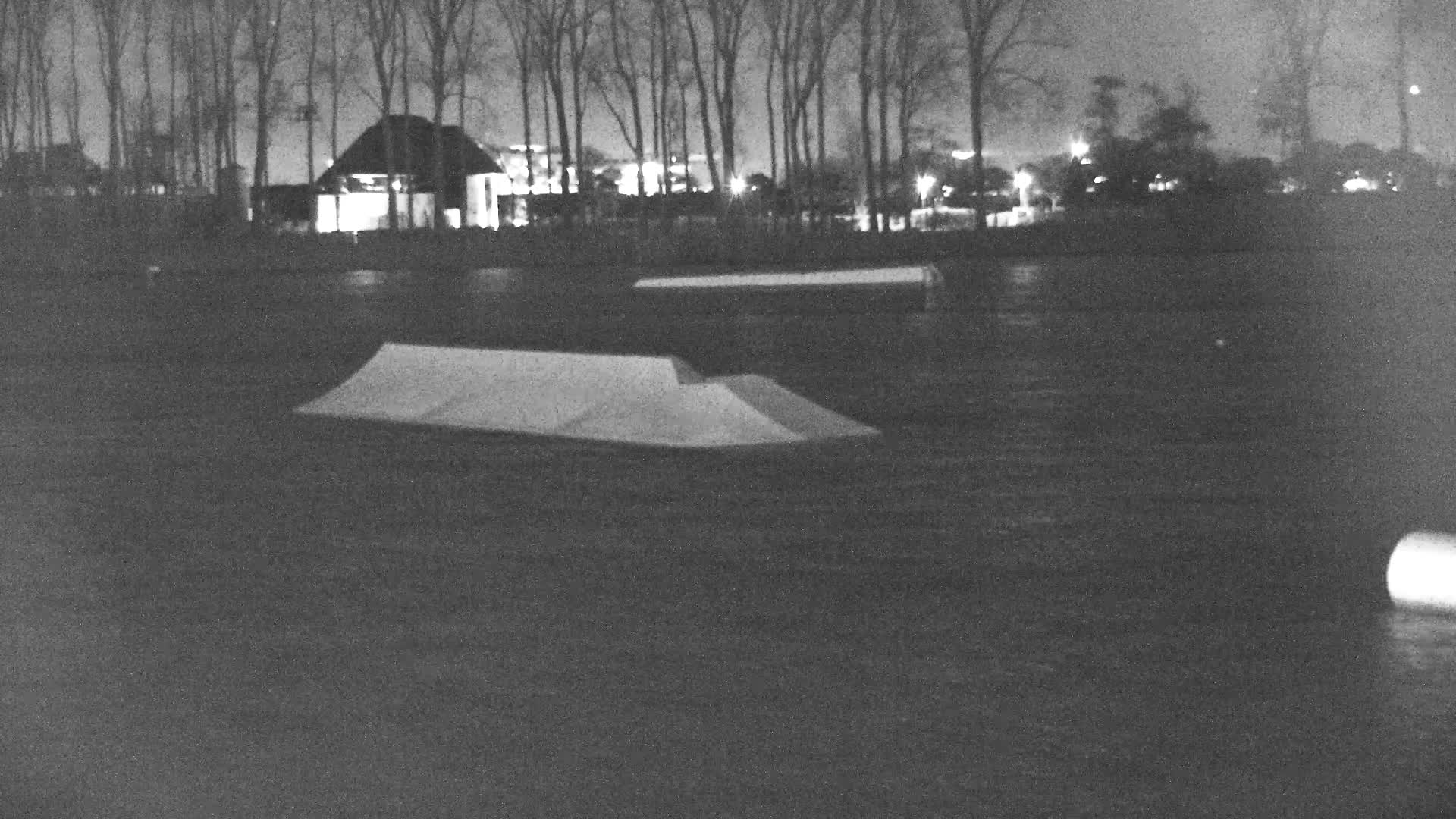 Knokke-Heist, Put van de Cloedet Sport Lake (De Cloedet Pond) Live Cam - Bruges, West Flanders (Flandre-Occidentale), Flemish (Flamande), Belgium