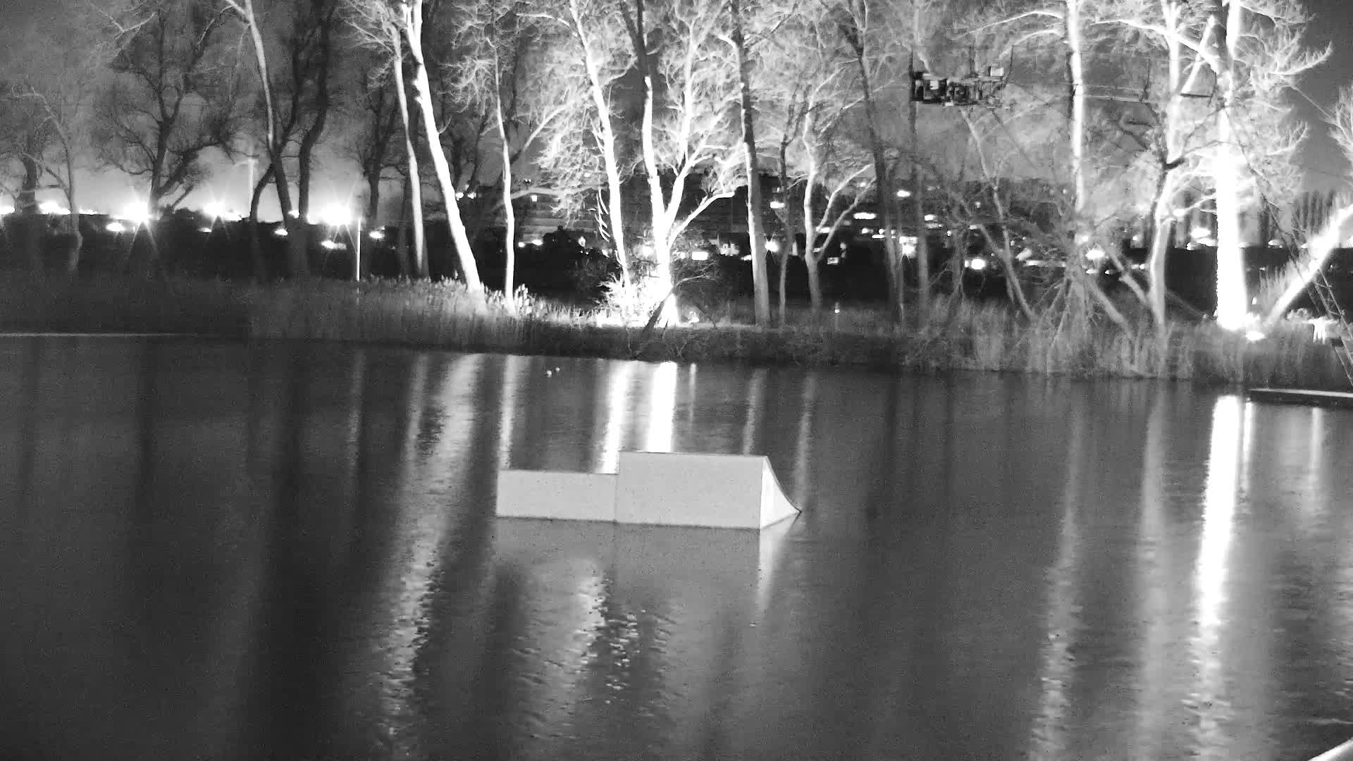 Knokke-Heist, Put van de Cloedet Sport Lake (De Cloedet Pond) Live Cam - Bruges, West Flanders (Flandre-Occidentale), Flemish (Flamande), Belgium
