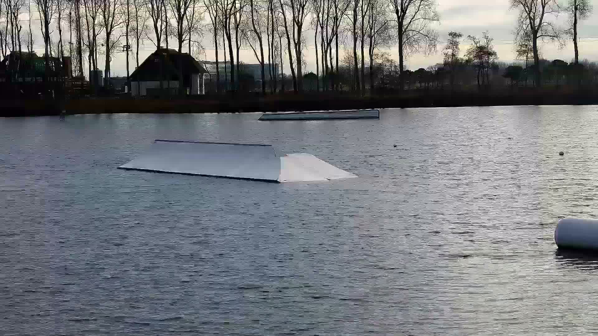 Knokke-Heist, Put van de Cloedet Sport Lake (De Cloedet Pond) Live Cam - Bruges, West Flanders (Flandre-Occidentale), Flemish (Flamande), Belgium