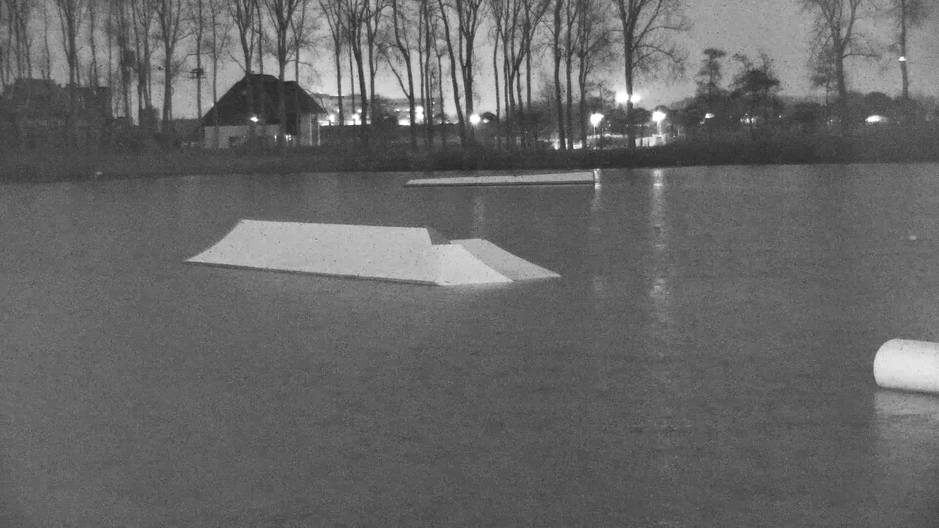 Knokke-Heist, Put van de Cloedet Sport Lake (De Cloedet Pond) Live Cam - Bruges, West Flanders (Flandre-Occidentale), Flemish (Flamande), Belgium