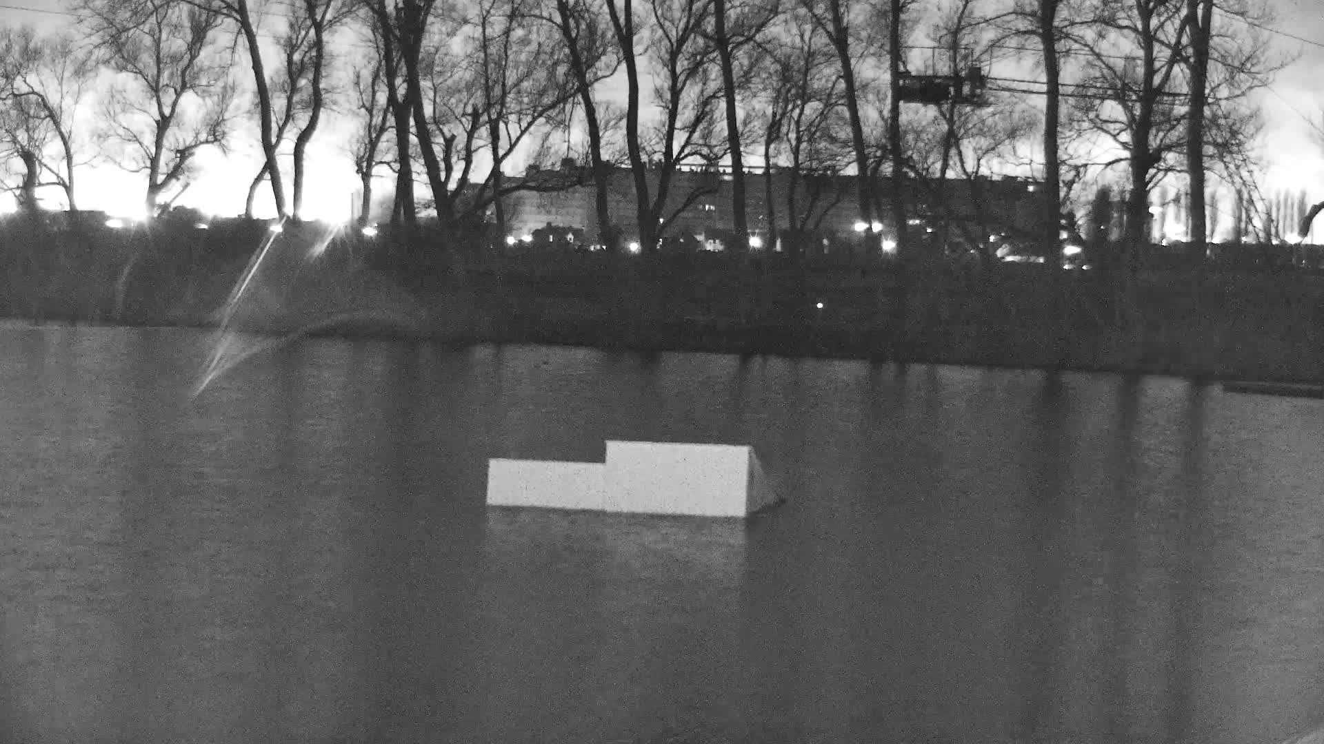 Knokke-Heist, Put van de Cloedet Sport Lake (De Cloedet Pond) Live Cam - Bruges, West Flanders (Flandre-Occidentale), Flemish (Flamande), Belgium