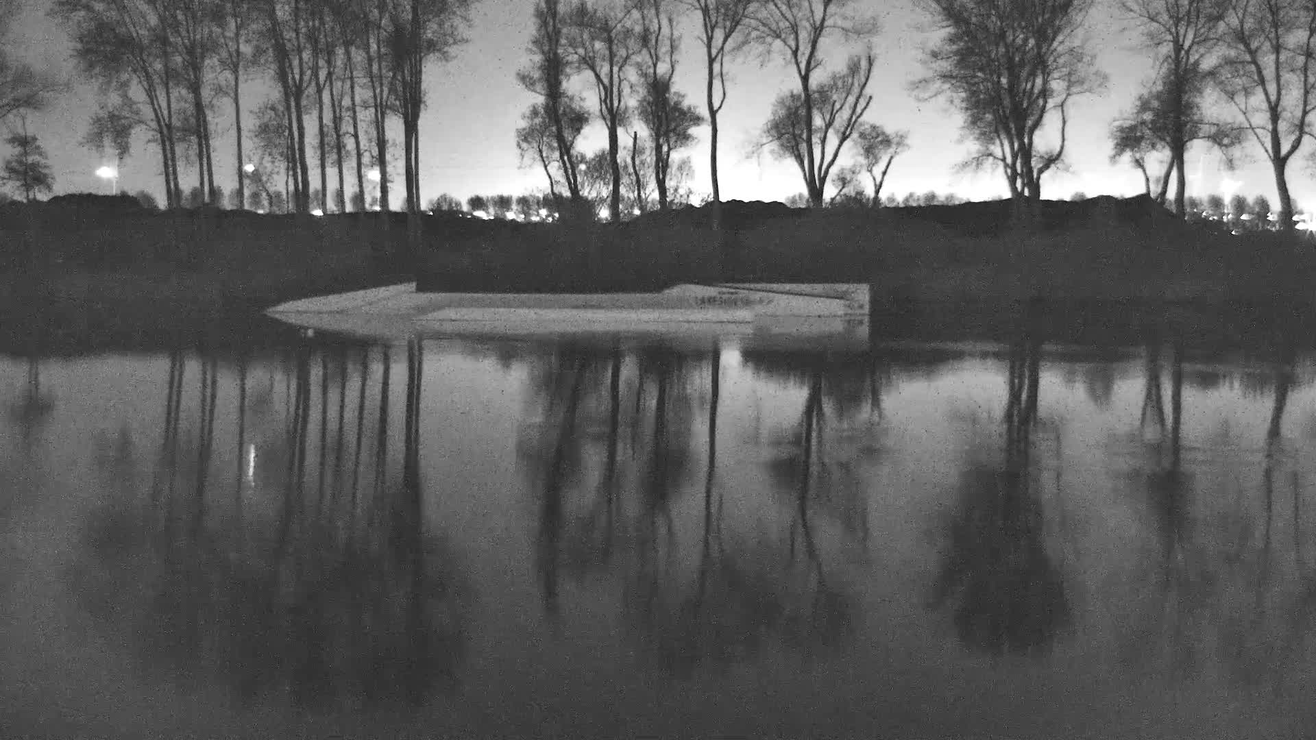 Knokke-Heist, Put van de Cloedet Sport Lake (De Cloedet Pond) Live Cam - Bruges, West Flanders (Flandre-Occidentale), Flemish (Flamande), Belgium