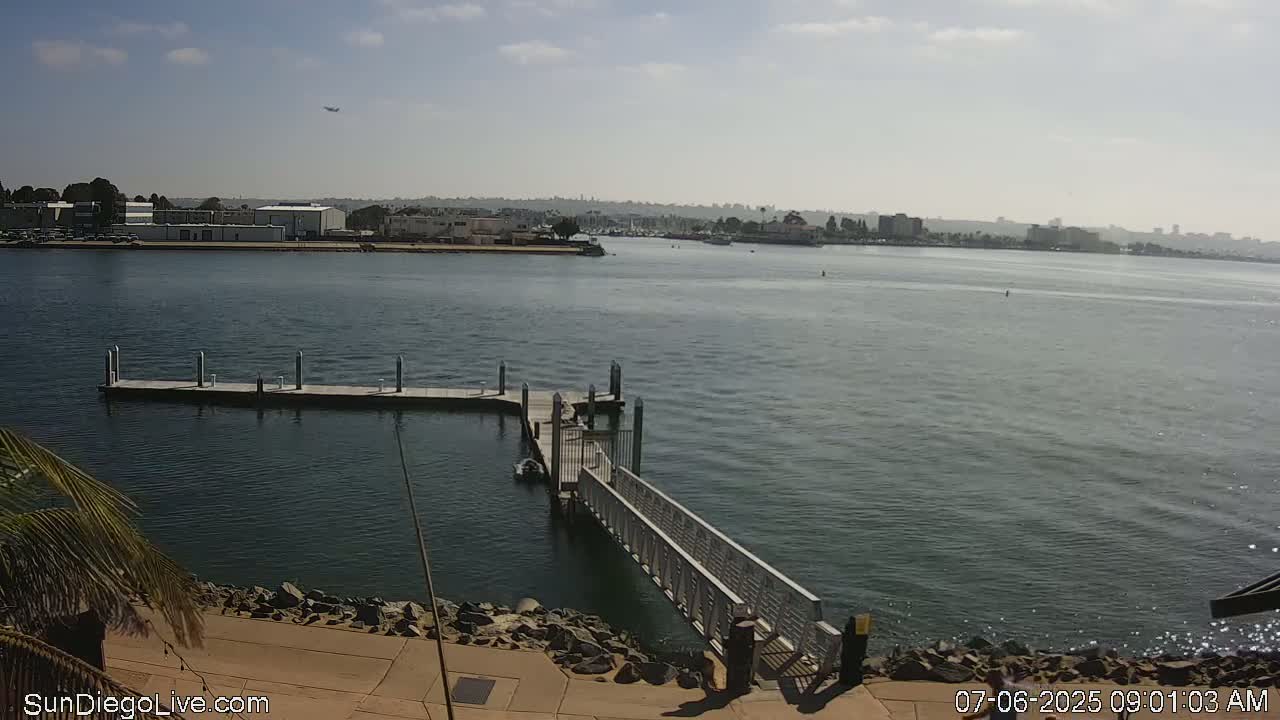 South San Diego & San Diego International Airport View with Radio from Shelter Island Live Cam SAN/KSAN - La Playa, San Diego, San Diego County, California, USA