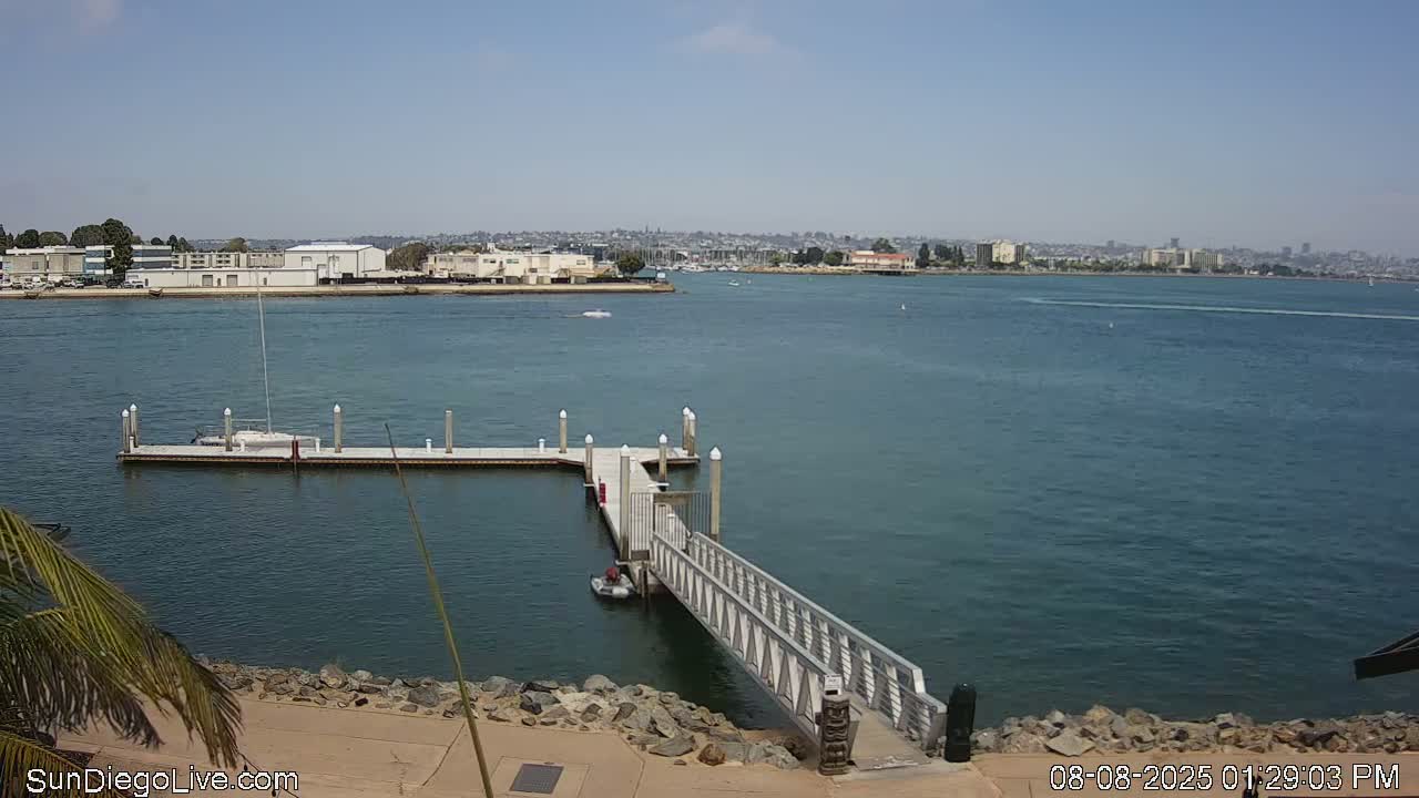 South San Diego & San Diego International Airport View with Radio from Shelter Island Live Cam SAN/KSAN - La Playa, San Diego, San Diego County, California, USA