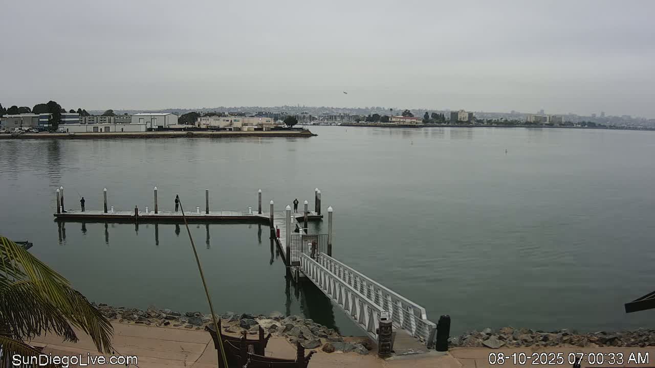 South San Diego & San Diego International Airport View with Radio from Shelter Island Live Cam SAN/KSAN - La Playa, San Diego, San Diego County, California, USA