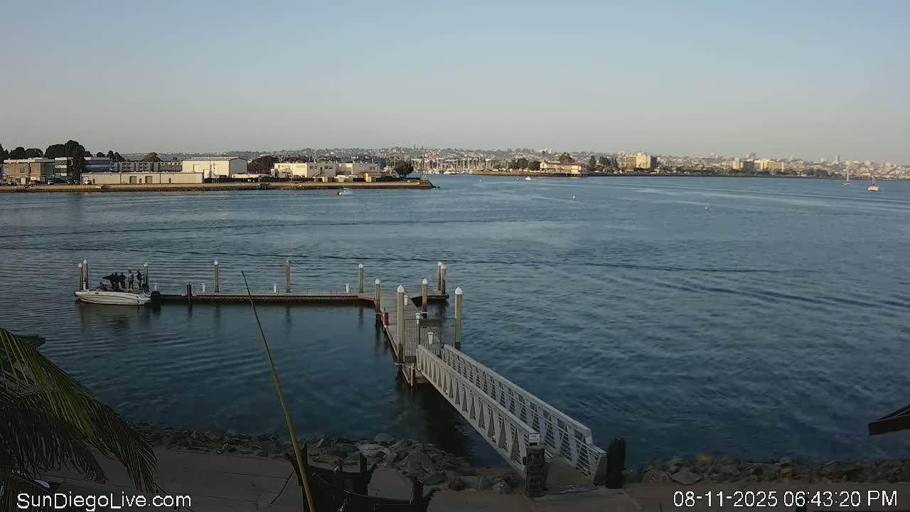 South San Diego & San Diego International Airport View with Radio from Shelter Island Live Cam SAN/KSAN - La Playa, San Diego, San Diego County, California, USA